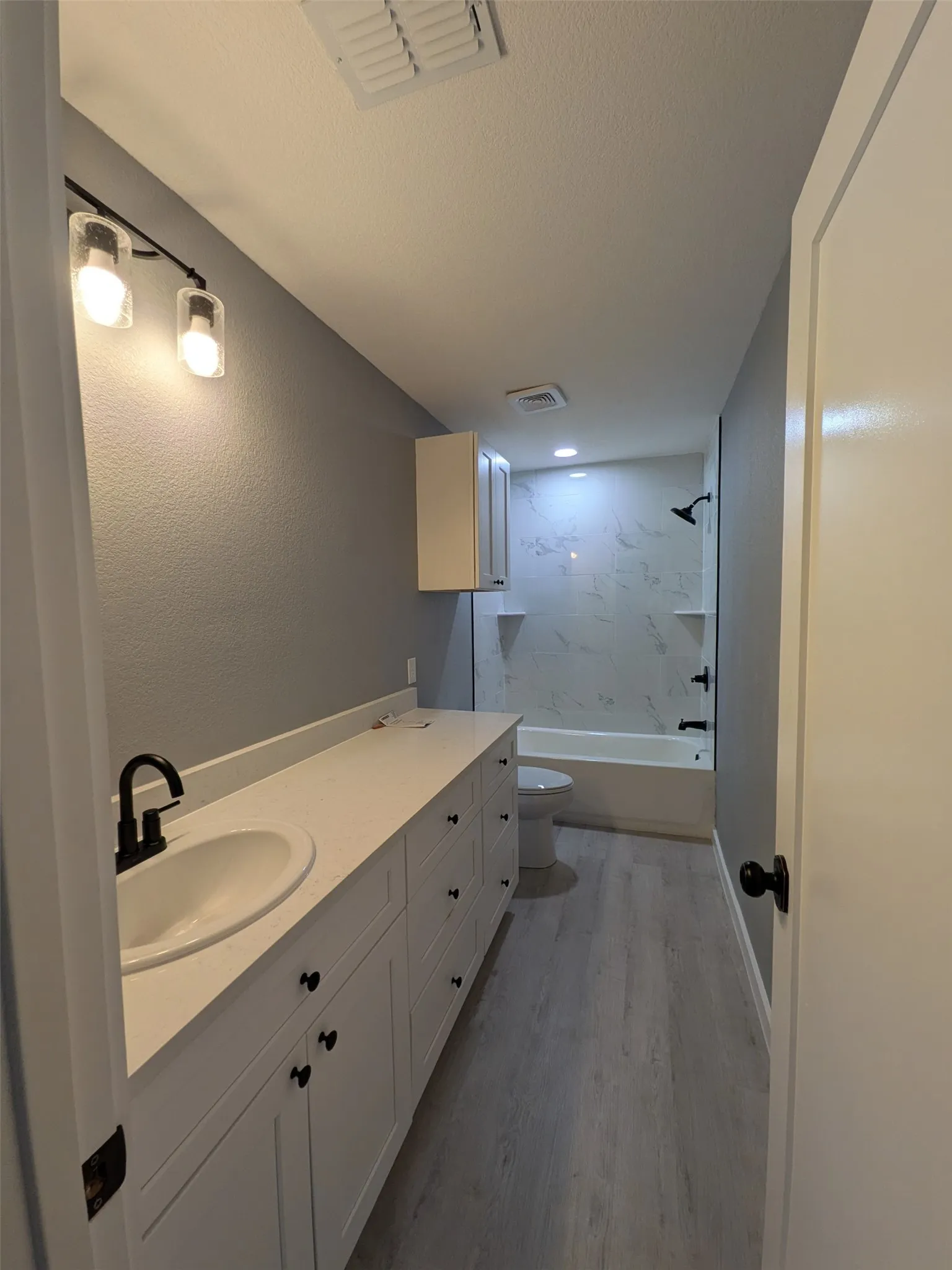 Single Family Residence For Sale in Hood County , 5523 SAN JACINTO Drive 9, Granbury, Texas 76048, 3 Bedroom, 2 Bathroom, 1 Garage spaces, 1,994 Sqft, built in 2026, mls#21383771, Real Estate Agent in Granbury, Homes For Sale in Hood county, Homes For Sale in Granbury, Realtor in Granbury Texas, Real Estate Brokerage Independent Realty Texas, Luminita Cordes Realtor