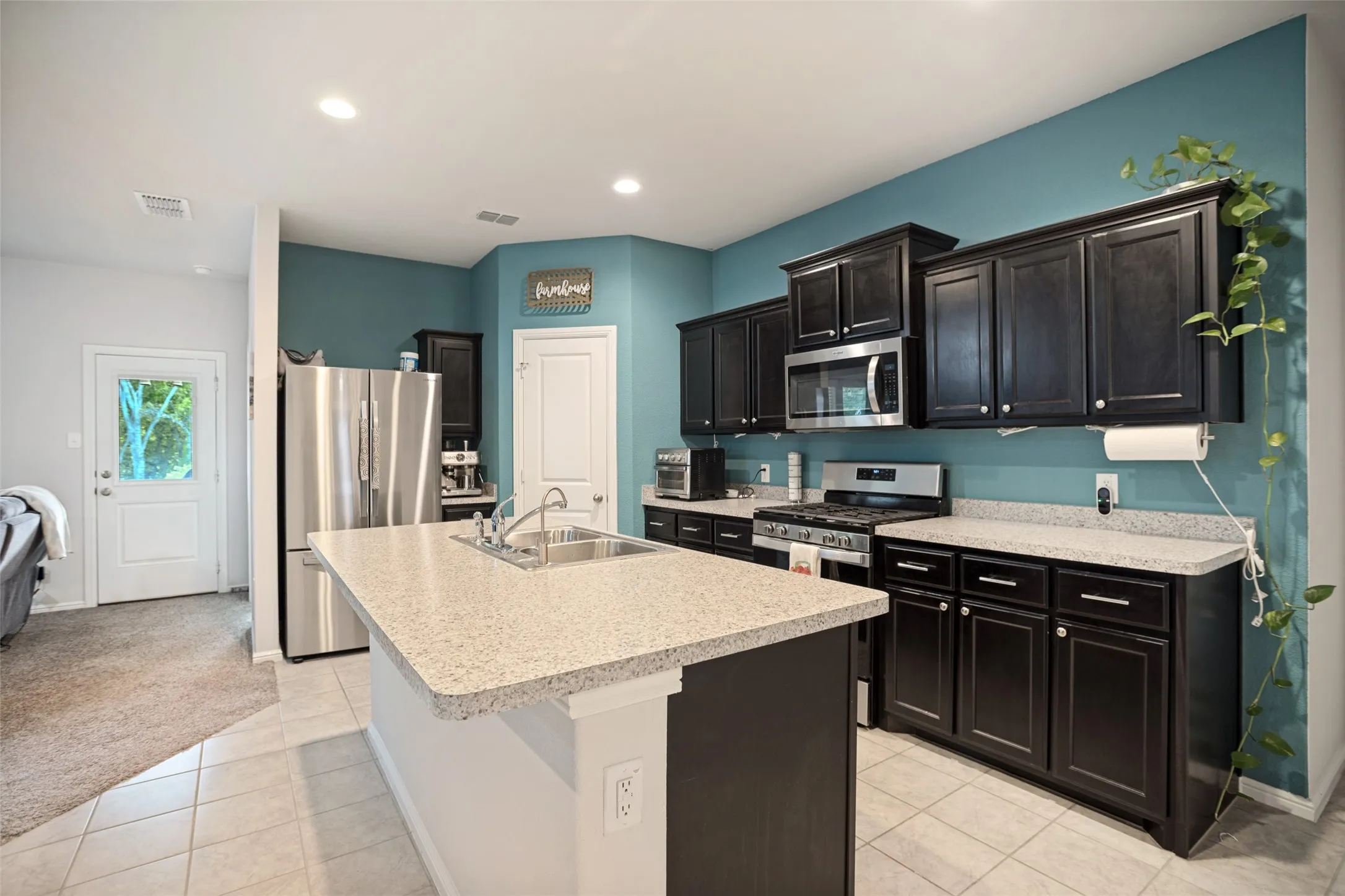 Single Family Residence For Sale in Denton County , 16537 White Fish Lane, Justin, Texas 76247, 3 Bedroom, 2 Bathroom, 2 Garage spaces, 1,536 Sqft, built in 2022, mls#21385507, Real Estate Agent in Justin, Homes For Sale in Denton county, Homes For Sale in Justin, Realtor in Justin Texas, Real Estate Brokerage Independent Realty Texas, Luminita Cordes Realtor