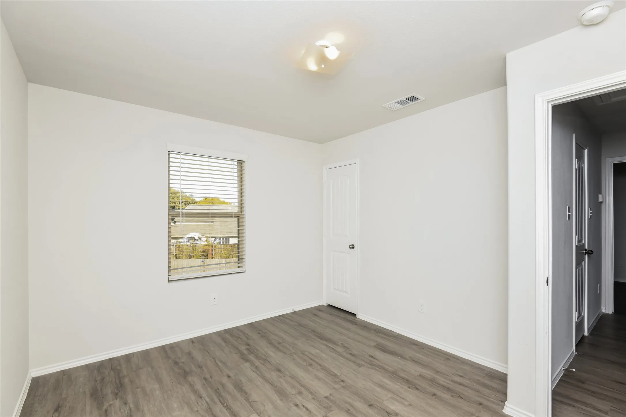 Single Family Residence For Rent in Tarrant County , 8305 Camellia Tree Court, Fort Worth, Texas 76123, 4 Bedroom, 3 Bathroom, 2 Garage spaces, 1,751 Sqft, built in 2021, mls#21388184, Real Estate Agent in Fort Worth, Homes For Rent in Tarrant county, Homes For Rent in Fort Worth, Realtor in Fort Worth Texas, Real Estate Brokerage Independent Realty Texas, Luminita Cordes Realtor