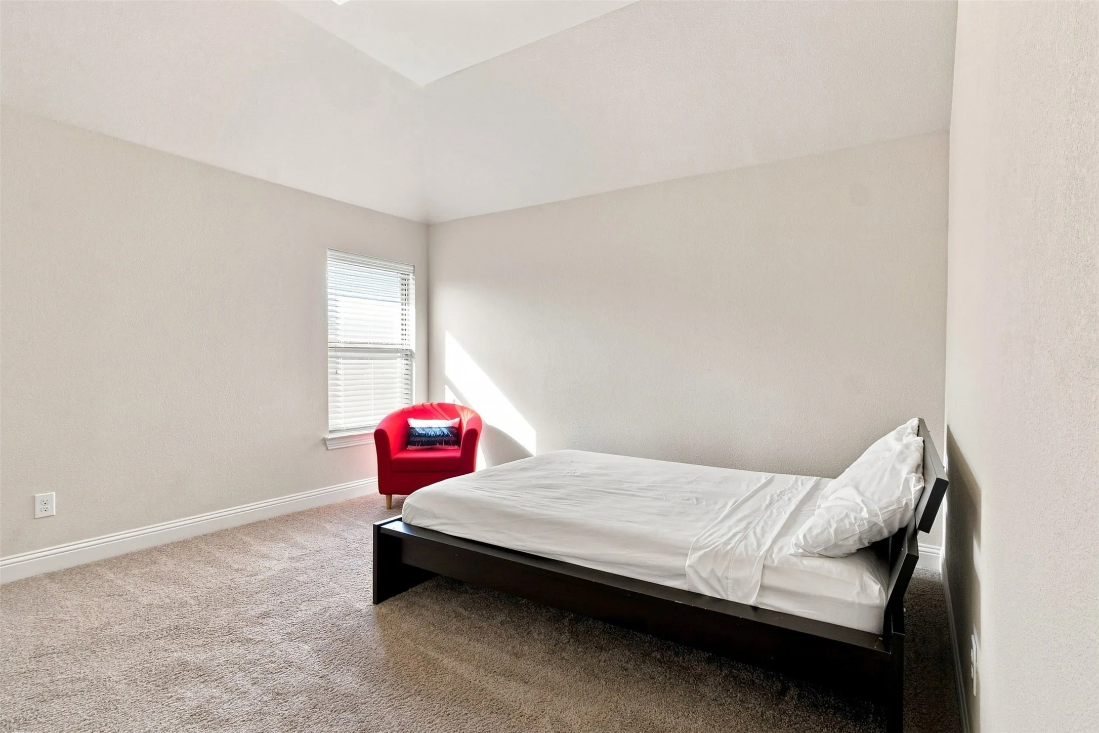 4rd bedroom suite upstaris