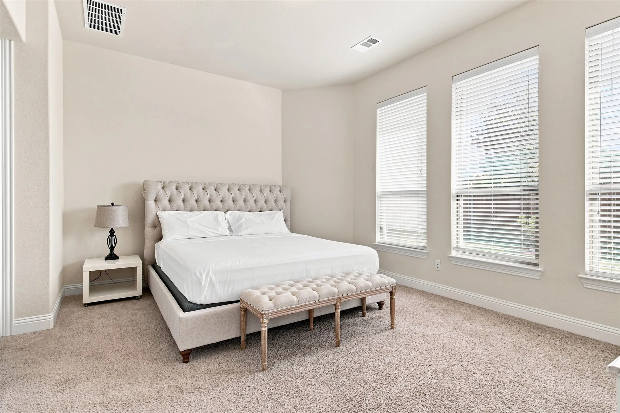 Single Family Residence For Rent in Collin County , 118 Lavender Lane, Wylie, Texas 75098, 4 Bedroom, 3 Bathroom, 2 Garage spaces, 2,811 Sqft, built in 2017, mls#21388183, Real Estate Agent in Wylie, Homes For Rent in Collin county, Homes For Rent in Wylie, Realtor in Wylie Texas, Real Estate Brokerage Independent Realty Texas, Luminita Cordes Realtor