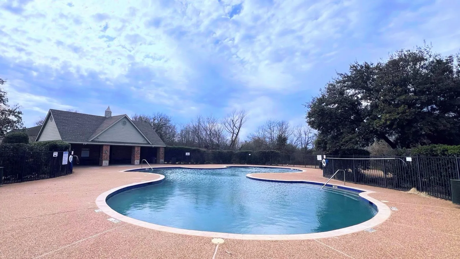 Single Family Residence For Rent in Collin County , 2506 Deer Run Court, Melissa, Texas 75454, 4 Bedroom, 2 Bathroom, 2 Garage spaces, 1,872 Sqft, built in 2004, mls#21386980, Real Estate Agent in Melissa, Homes For Rent in Collin county, Homes For Rent in Melissa, Realtor in Melissa Texas, Real Estate Brokerage Independent Realty Texas, Luminita Cordes Realtor