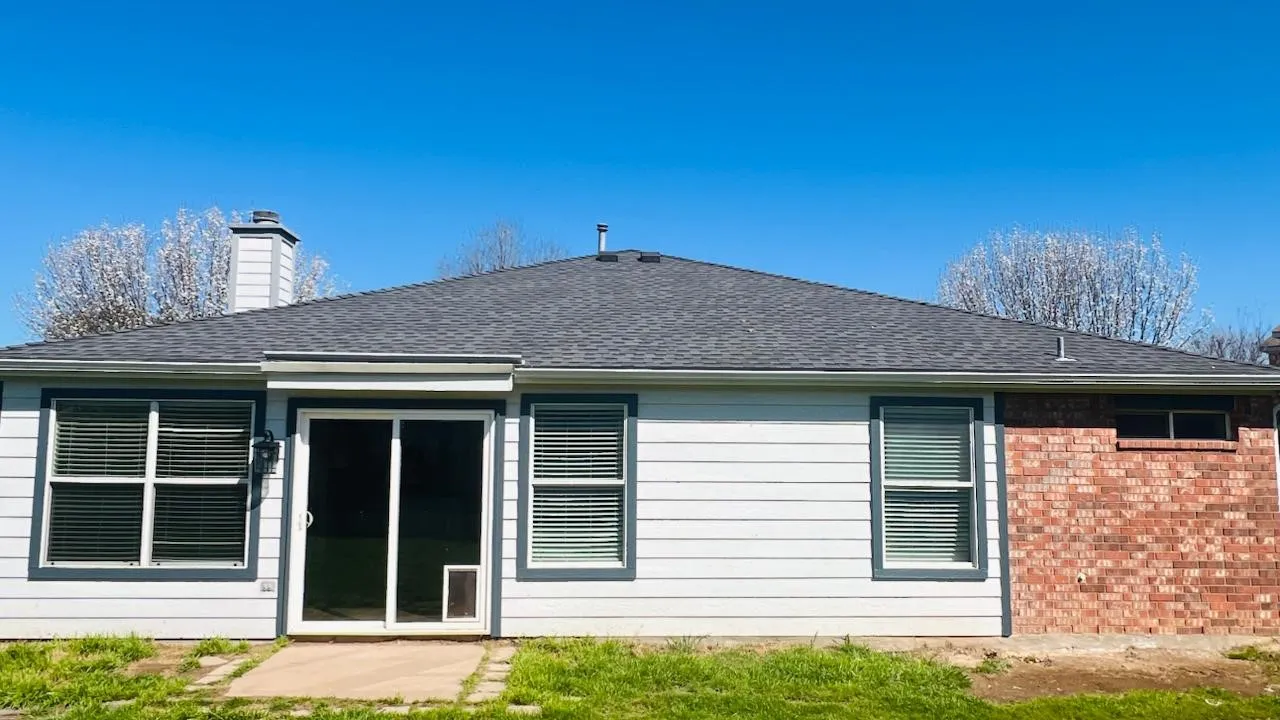 Single Family Residence For Rent in Collin County , 2506 Deer Run Court, Melissa, Texas 75454, 4 Bedroom, 2 Bathroom, 2 Garage spaces, 1,872 Sqft, built in 2004, mls#21386980, Real Estate Agent in Melissa, Homes For Rent in Collin county, Homes For Rent in Melissa, Realtor in Melissa Texas, Real Estate Brokerage Independent Realty Texas, Luminita Cordes Realtor