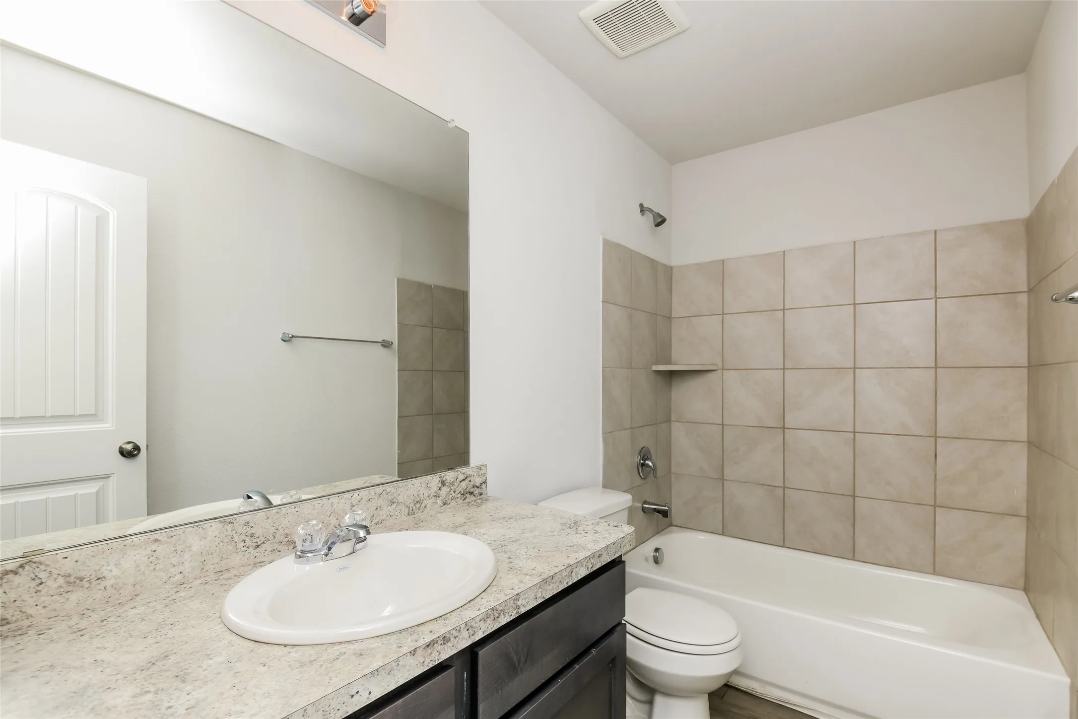 Single Family Residence For Rent in Tarrant County , 8348 Yaupon Holly Trail, Fort Worth, Texas 76123, 4 Bedroom, 3 Bathroom, 2 Garage spaces, 1,751 Sqft, built in 2021, mls#21388193, Real Estate Agent in Fort Worth, Homes For Rent in Tarrant county, Homes For Rent in Fort Worth, Realtor in Fort Worth Texas, Real Estate Brokerage Independent Realty Texas, Luminita Cordes Realtor