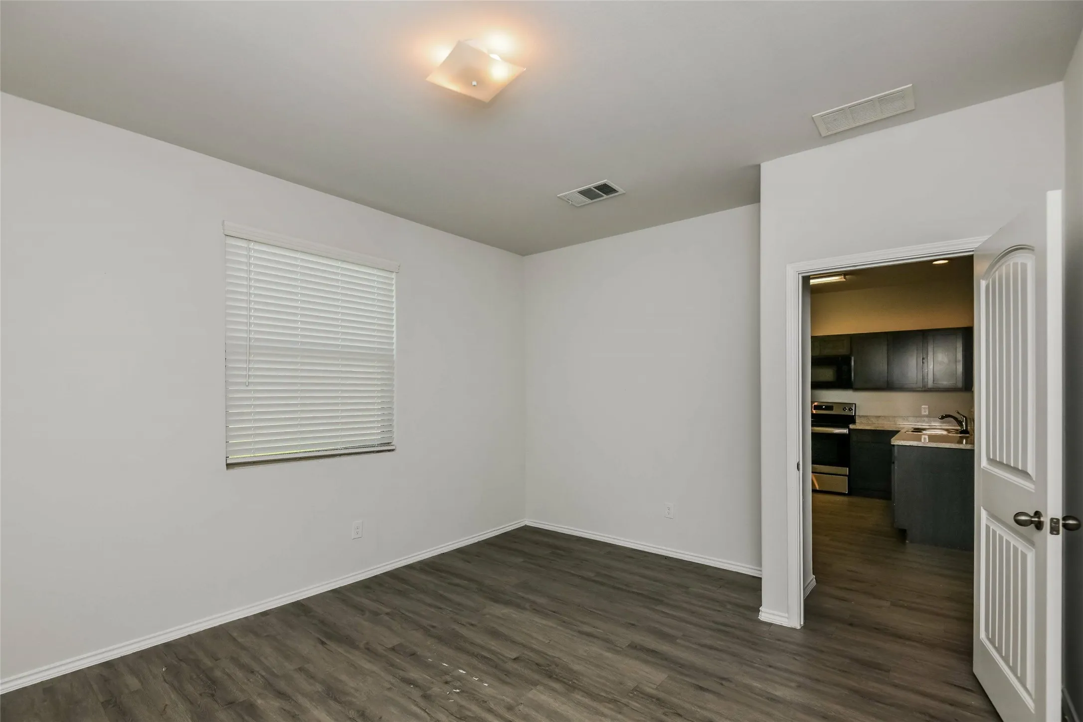 Single Family Residence For Rent in Tarrant County , 8348 Yaupon Holly Trail, Fort Worth, Texas 76123, 4 Bedroom, 3 Bathroom, 2 Garage spaces, 1,751 Sqft, built in 2021, mls#21388193, Real Estate Agent in Fort Worth, Homes For Rent in Tarrant county, Homes For Rent in Fort Worth, Realtor in Fort Worth Texas, Real Estate Brokerage Independent Realty Texas, Luminita Cordes Realtor