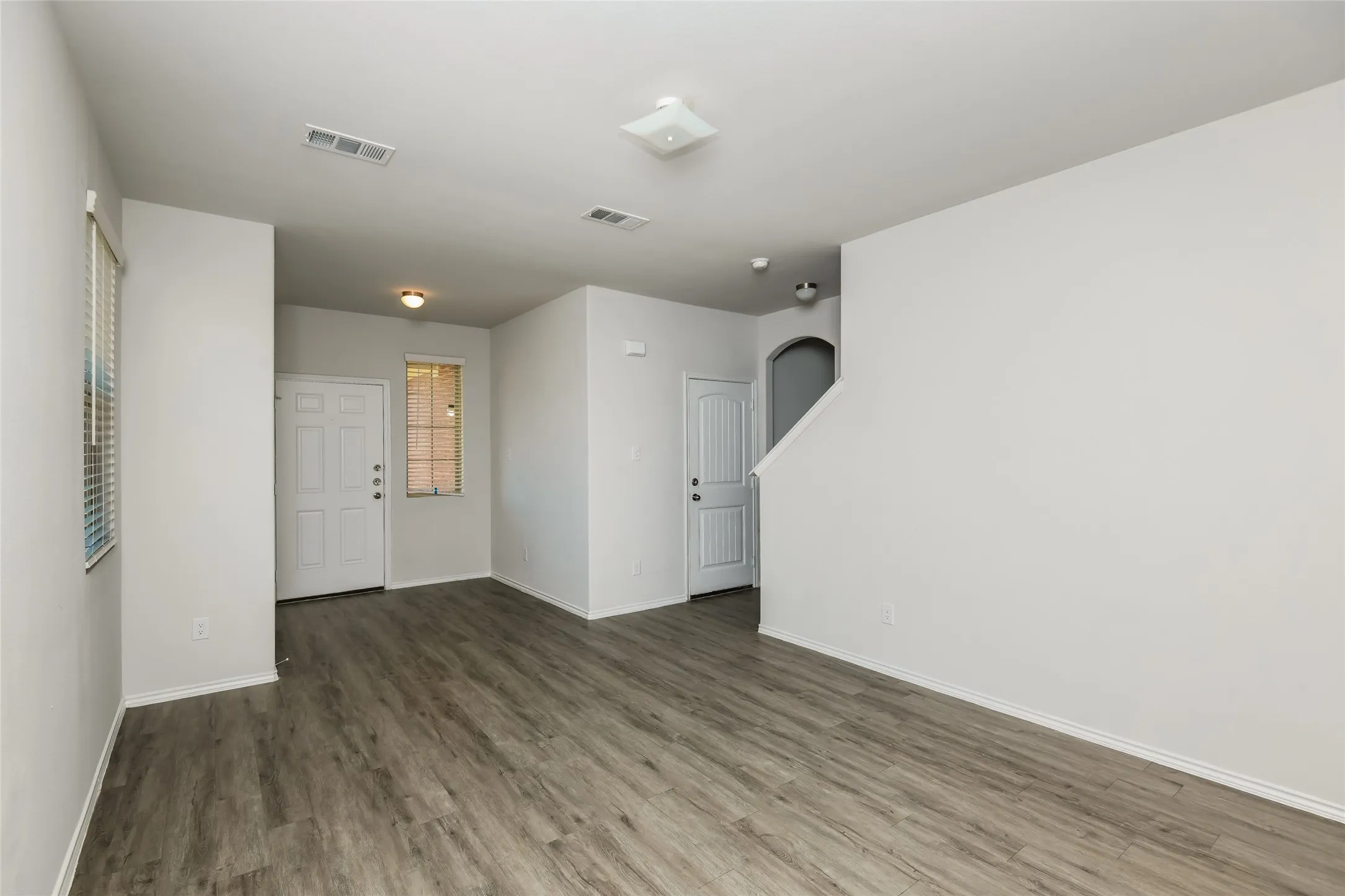 Single Family Residence For Rent in Tarrant County , 8348 Yaupon Holly Trail, Fort Worth, Texas 76123, 4 Bedroom, 3 Bathroom, 2 Garage spaces, 1,751 Sqft, built in 2021, mls#21388193, Real Estate Agent in Fort Worth, Homes For Rent in Tarrant county, Homes For Rent in Fort Worth, Realtor in Fort Worth Texas, Real Estate Brokerage Independent Realty Texas, Luminita Cordes Realtor
