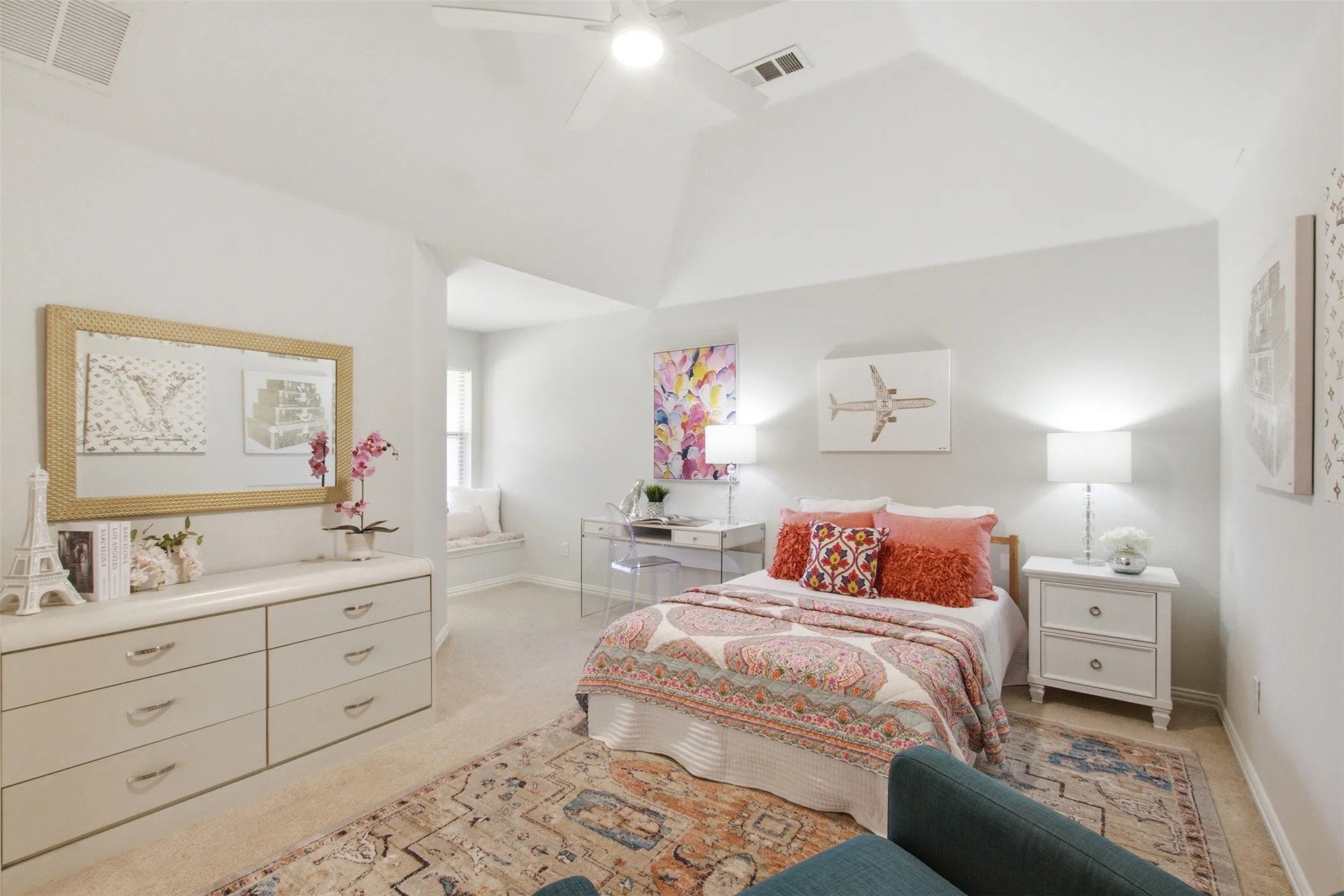 Upstiars bedroom