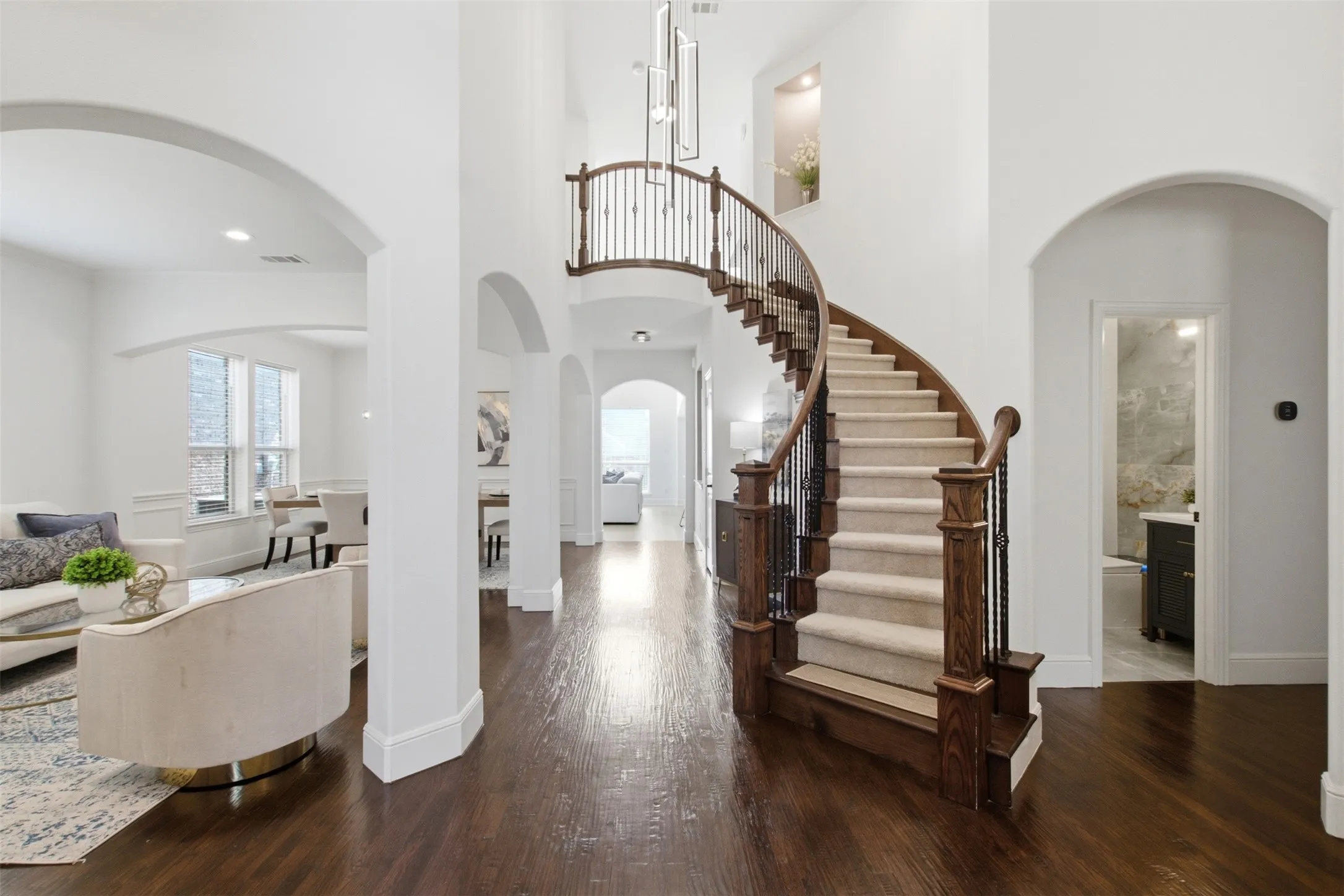 Stunning entryway