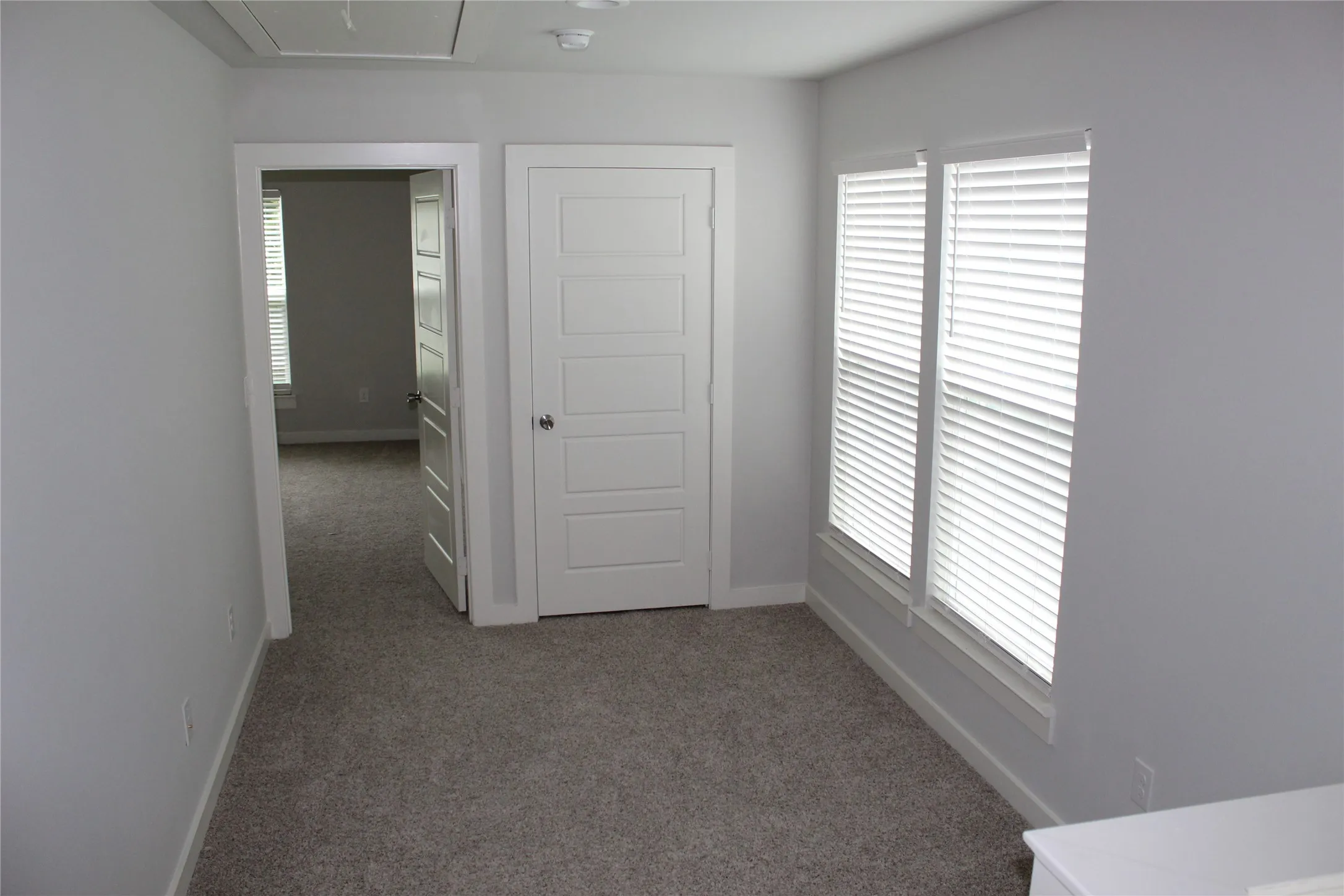 Duplex For Rent in Denton County , 810 Dover, Pilot Point, Texas 76258, 3 Bedroom, 3 Bathroom, 2 Garage spaces, 1,877 Sqft, built in 2019, mls#21388201, Real Estate Agent in Pilot Point, Homes For Rent in Denton county, Homes For Rent in Pilot Point, Realtor in Pilot Point Texas, Real Estate Brokerage Independent Realty Texas, Luminita Cordes Realtor