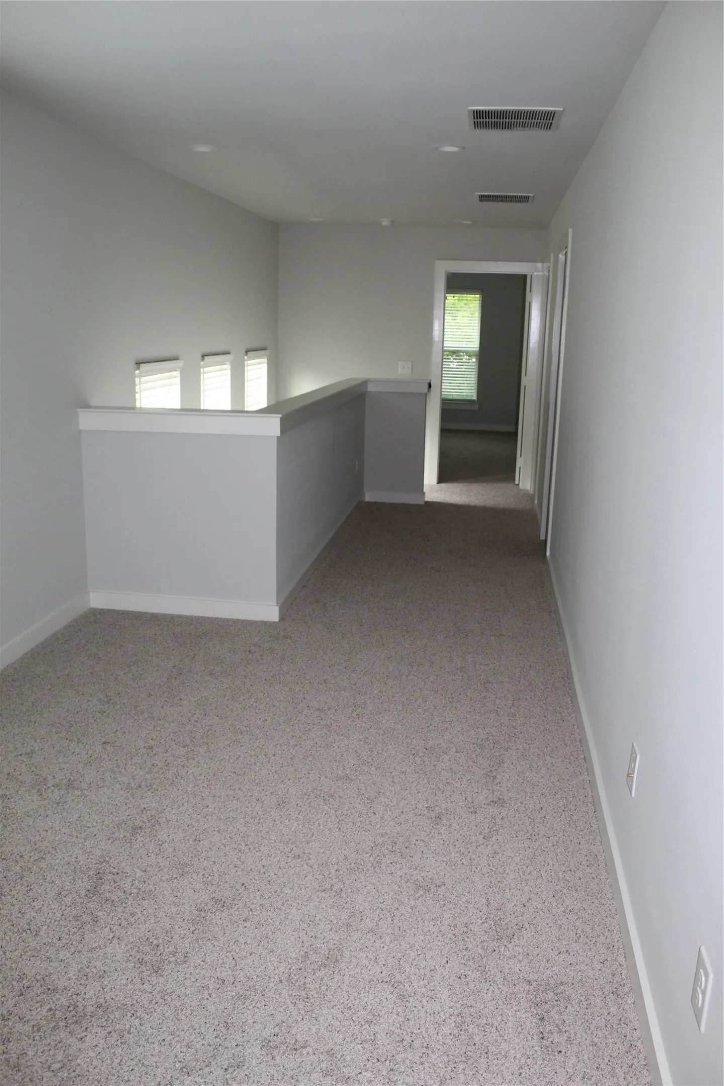Duplex For Rent in Denton County , 810 Dover, Pilot Point, Texas 76258, 3 Bedroom, 3 Bathroom, 2 Garage spaces, 1,877 Sqft, built in 2019, mls#21388201, Real Estate Agent in Pilot Point, Homes For Rent in Denton county, Homes For Rent in Pilot Point, Realtor in Pilot Point Texas, Real Estate Brokerage Independent Realty Texas, Luminita Cordes Realtor