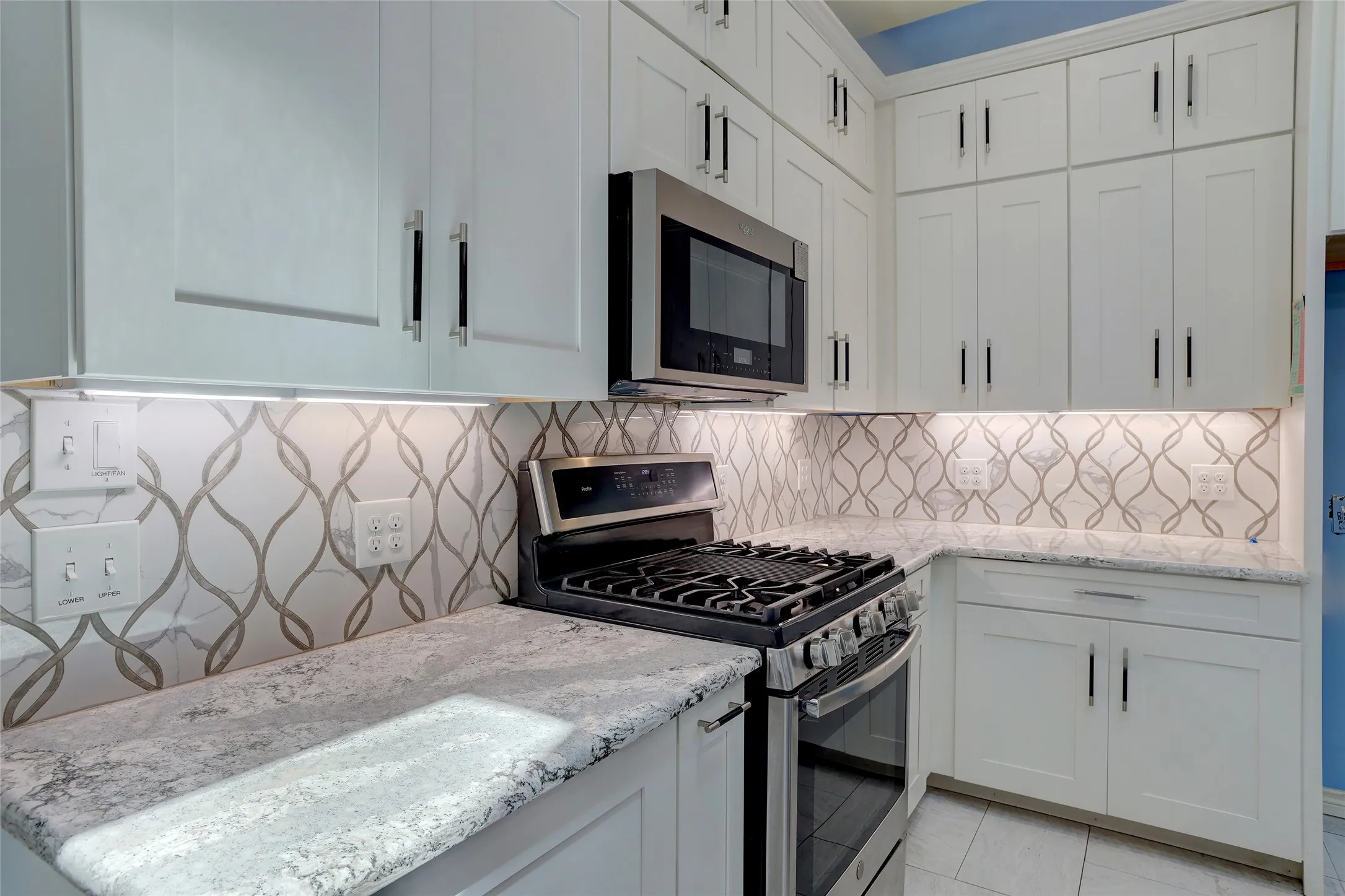 Single Family Residence For Sale in Collin County , 920 Raywood Circle, Plano, Texas 75075, 4 Bedroom, 3 Bathroom, 2 Garage spaces, 2,983 Sqft, built in 1983, mls#21388207, Real Estate Agent in Plano, Homes For Sale in Collin county, Homes For Sale in Plano, Realtor in Plano Texas, Real Estate Brokerage Independent Realty Texas, Luminita Cordes Realtor