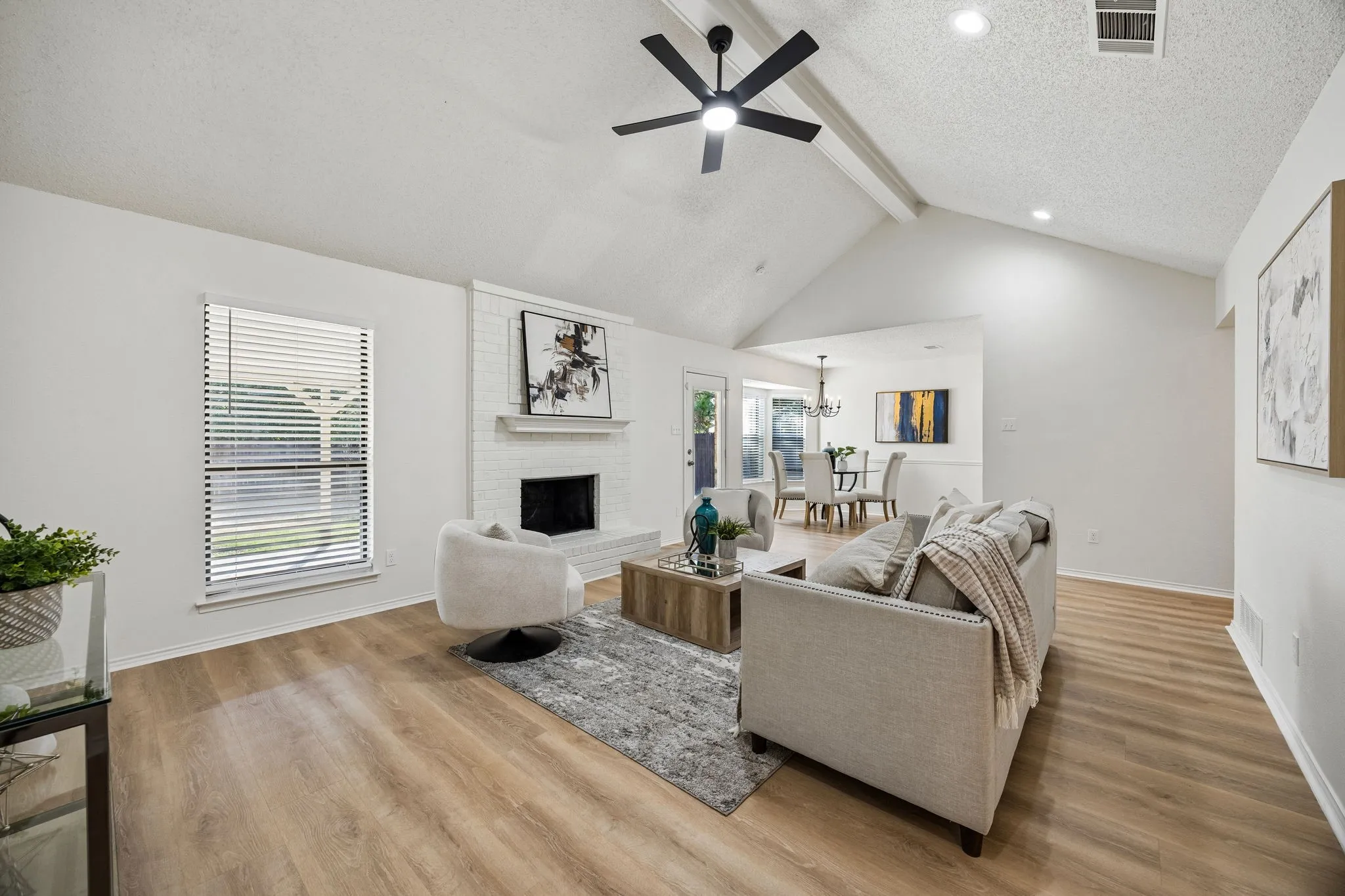 Single Family Residence For Sale in Tarrant County , 7208 Meadowbrook Drive, Watauga, Texas 76148, 3 Bedroom, 2 Bathroom, 2 Garage spaces, 1,541 Sqft, built in 1984, mls#21380698, Real Estate Agent in Watauga, Homes For Sale in Tarrant county, Homes For Sale in Watauga, Realtor in Watauga Texas, Real Estate Brokerage Independent Realty Texas, Luminita Cordes Realtor