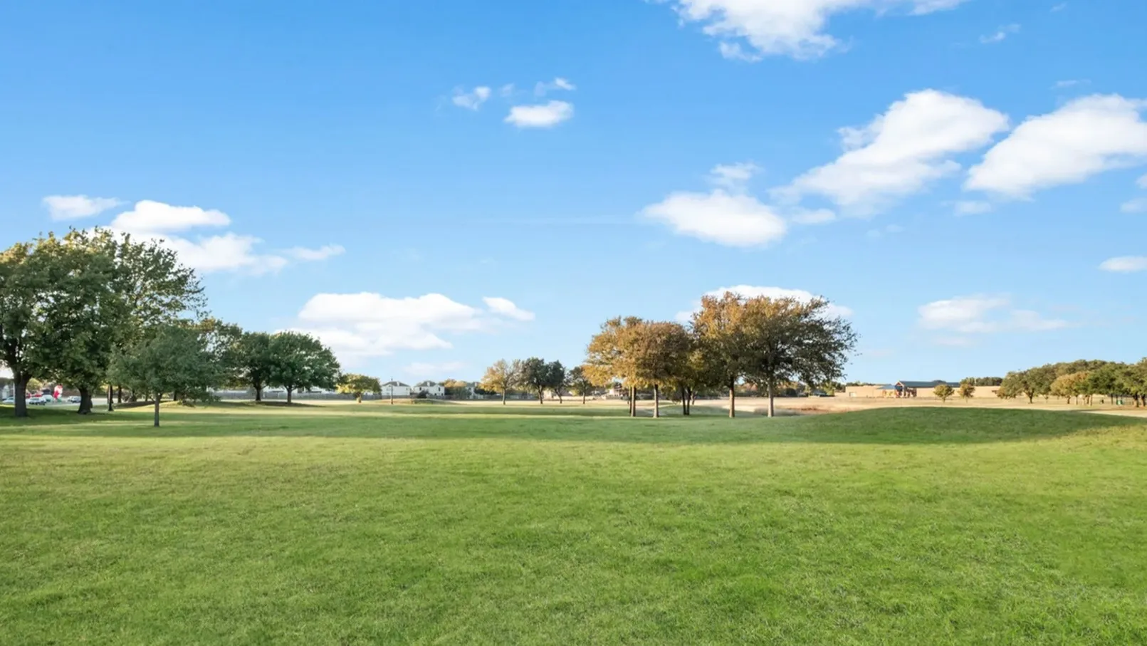 Single Family Residence For Rent in Tarrant County , 8212 Sycamore Brook Drive, Fort Worth, Texas 76123, 4 Bedroom, 3 Bathroom, 2 Garage spaces, 1,947 Sqft, built in 2022, mls#21388213, Real Estate Agent in Fort Worth, Homes For Rent in Tarrant county, Homes For Rent in Fort Worth, Realtor in Fort Worth Texas, Real Estate Brokerage Independent Realty Texas, Luminita Cordes Realtor