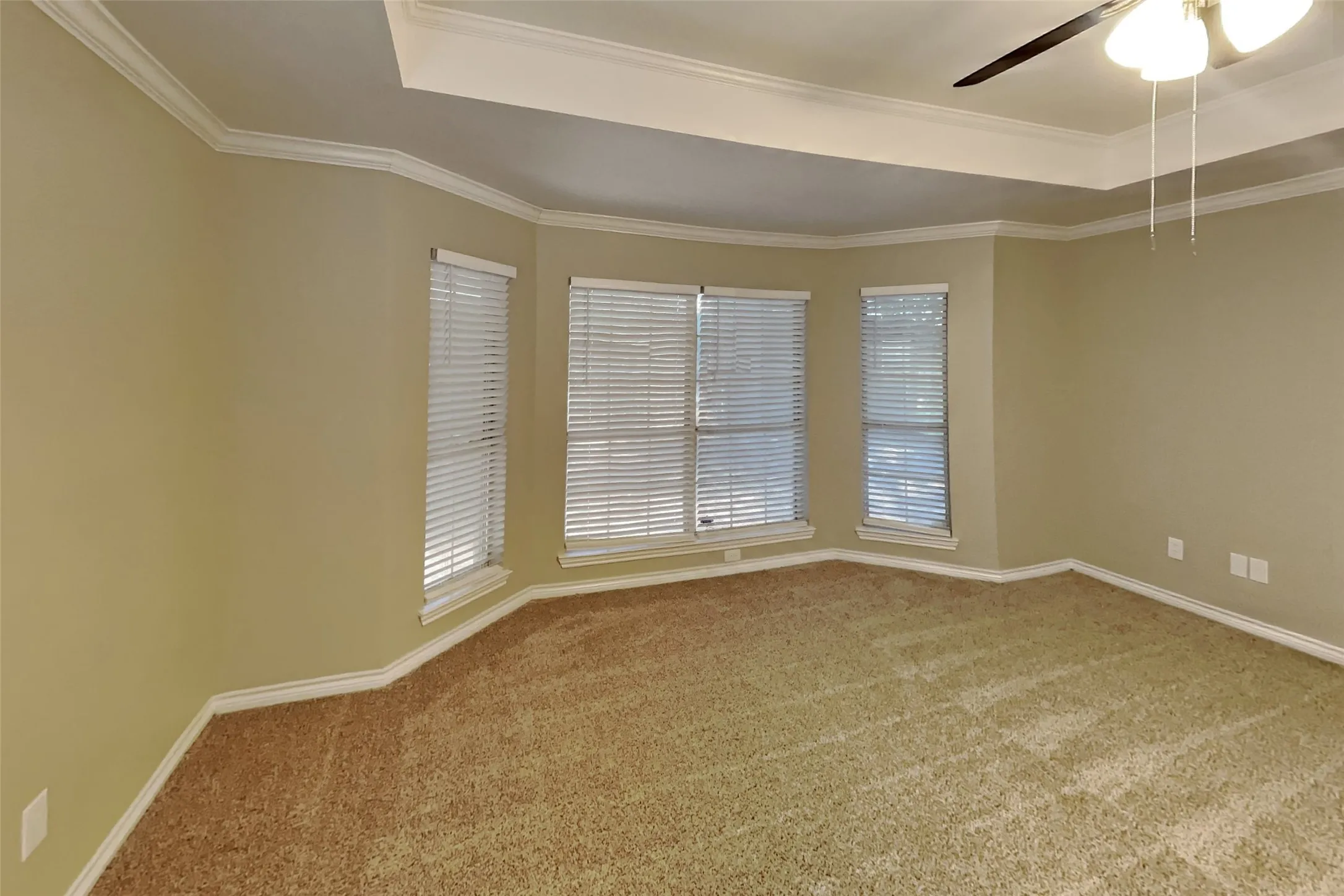 Single Family Residence For Rent in Denton County , 2725 Crepe Myrtle Drive, Flower Mound, Texas 75028, 4 Bedroom, 3 Bathroom, 2 Garage spaces, 2,878 Sqft, built in 1993, mls#21388204, Real Estate Agent in Flower Mound, Homes For Rent in Denton county, Homes For Rent in Flower Mound, Realtor in Flower Mound Texas, Real Estate Brokerage Independent Realty Texas, Luminita Cordes Realtor