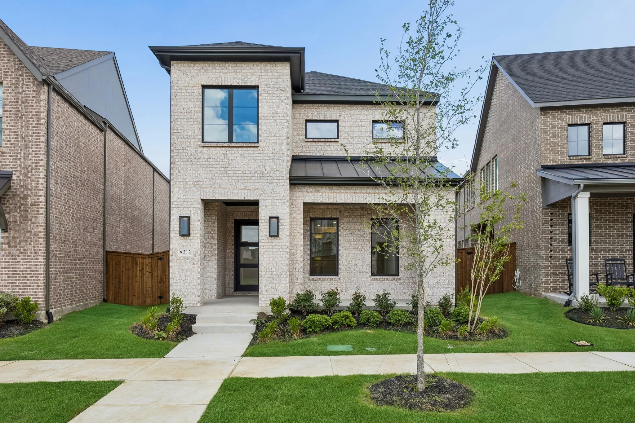 Single Family Residence For Sale in Collin County , 312 Callum Parkway, Celina, Texas 75009, 4 Bedroom, 4 Bathroom, 2 Garage spaces, 2,808 Sqft, built in 2025, mls#21388109, Real Estate Agent in Celina, Homes For Sale in Collin county, Homes For Sale in Celina, Realtor in Celina Texas, Real Estate Brokerage Independent Realty Texas, Luminita Cordes Realtor