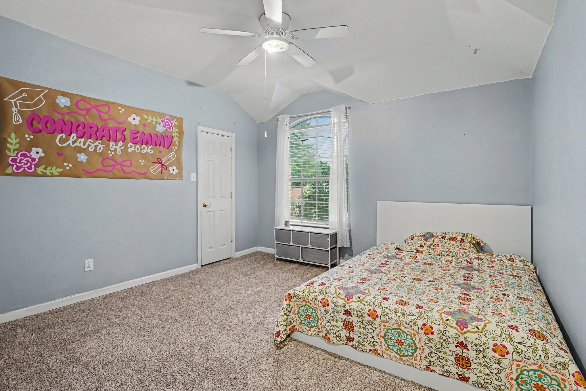Single Family Residence For Sale in Tarrant County , 2515 Edgefield Trail, Mansfield, Texas 76063, 5 Bedroom, 4 Bathroom, 2 Garage spaces, 2,841 Sqft, built in 2002, mls#21386904, Real Estate Agent in Mansfield, Homes For Sale in Tarrant county, Homes For Sale in Mansfield, Realtor in Mansfield Texas, Real Estate Brokerage Independent Realty Texas, Luminita Cordes Realtor