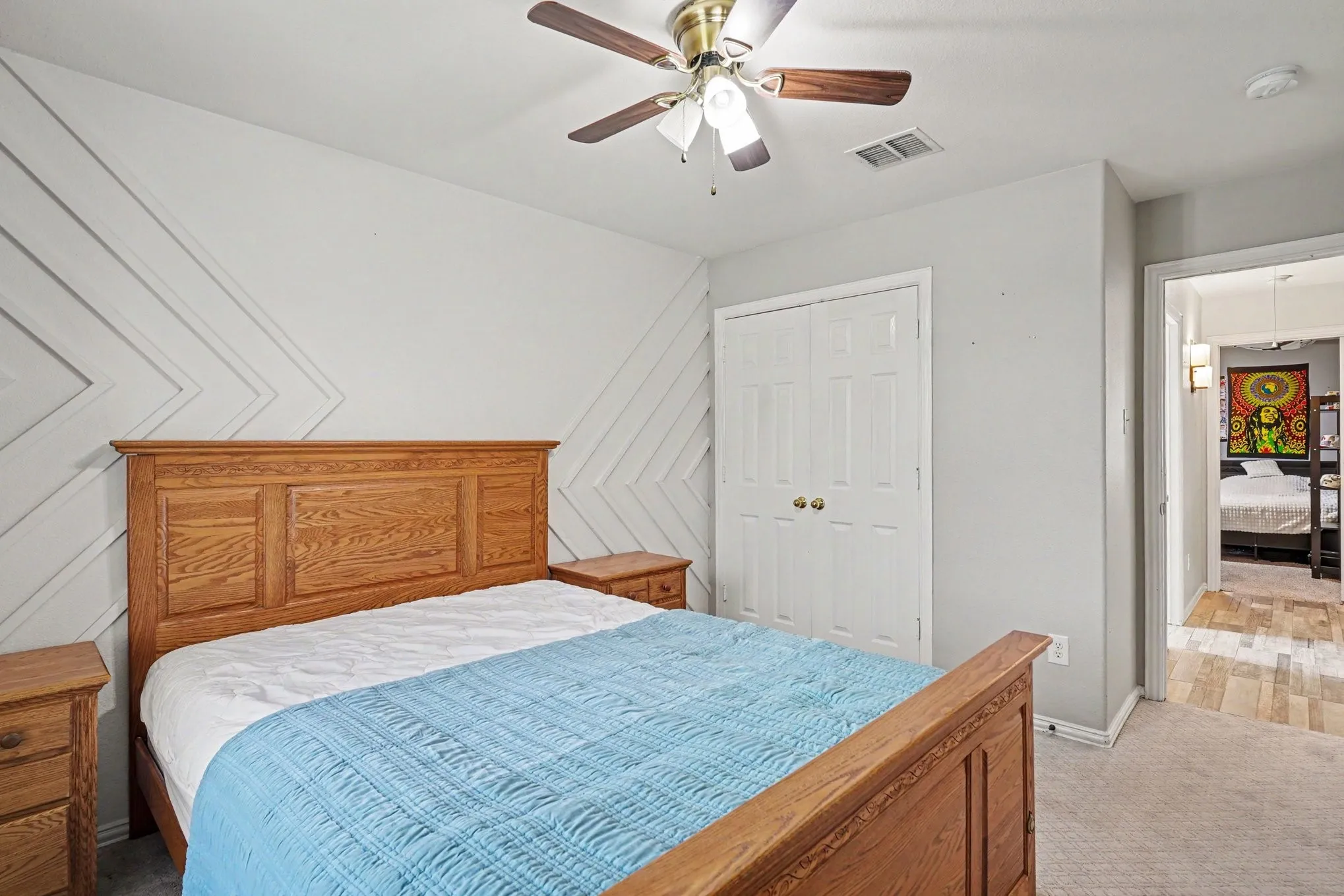 Single Family Residence For Sale in Tarrant County , 2515 Edgefield Trail, Mansfield, Texas 76063, 5 Bedroom, 4 Bathroom, 2 Garage spaces, 2,841 Sqft, built in 2002, mls#21386904, Real Estate Agent in Mansfield, Homes For Sale in Tarrant county, Homes For Sale in Mansfield, Realtor in Mansfield Texas, Real Estate Brokerage Independent Realty Texas, Luminita Cordes Realtor