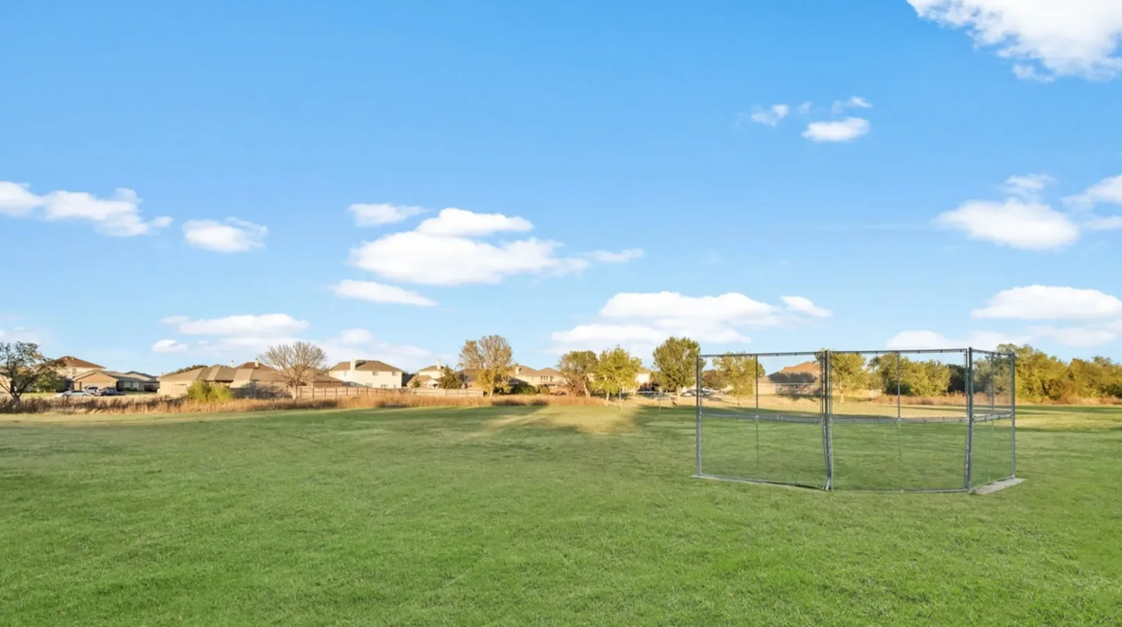 Single Family Residence For Rent in Tarrant County , 8312 Yaupon Holly Trail, Fort Worth, Texas 76123, 4 Bedroom, 3 Bathroom, 2 Garage spaces, 2,125 Sqft, built in 2022, mls#21388225, Real Estate Agent in Fort Worth, Homes For Rent in Tarrant county, Homes For Rent in Fort Worth, Realtor in Fort Worth Texas, Real Estate Brokerage Independent Realty Texas, Luminita Cordes Realtor