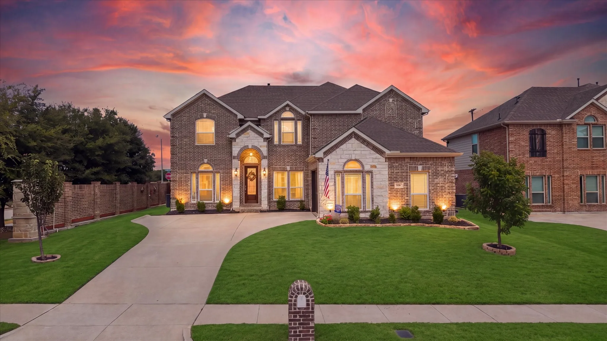 Single Family Residence For Sale in Tarrant County , 4401 De Bourgh Lane, Mansfield, Texas 76063, 5 Bedroom, 4 Bathroom, 2 Garage spaces, 3,667 Sqft, built in 2021, mls#21385072, Real Estate Agent in Mansfield, Homes For Sale in Tarrant county, Homes For Sale in Mansfield, Realtor in Mansfield Texas, Real Estate Brokerage Independent Realty Texas, Luminita Cordes Realtor