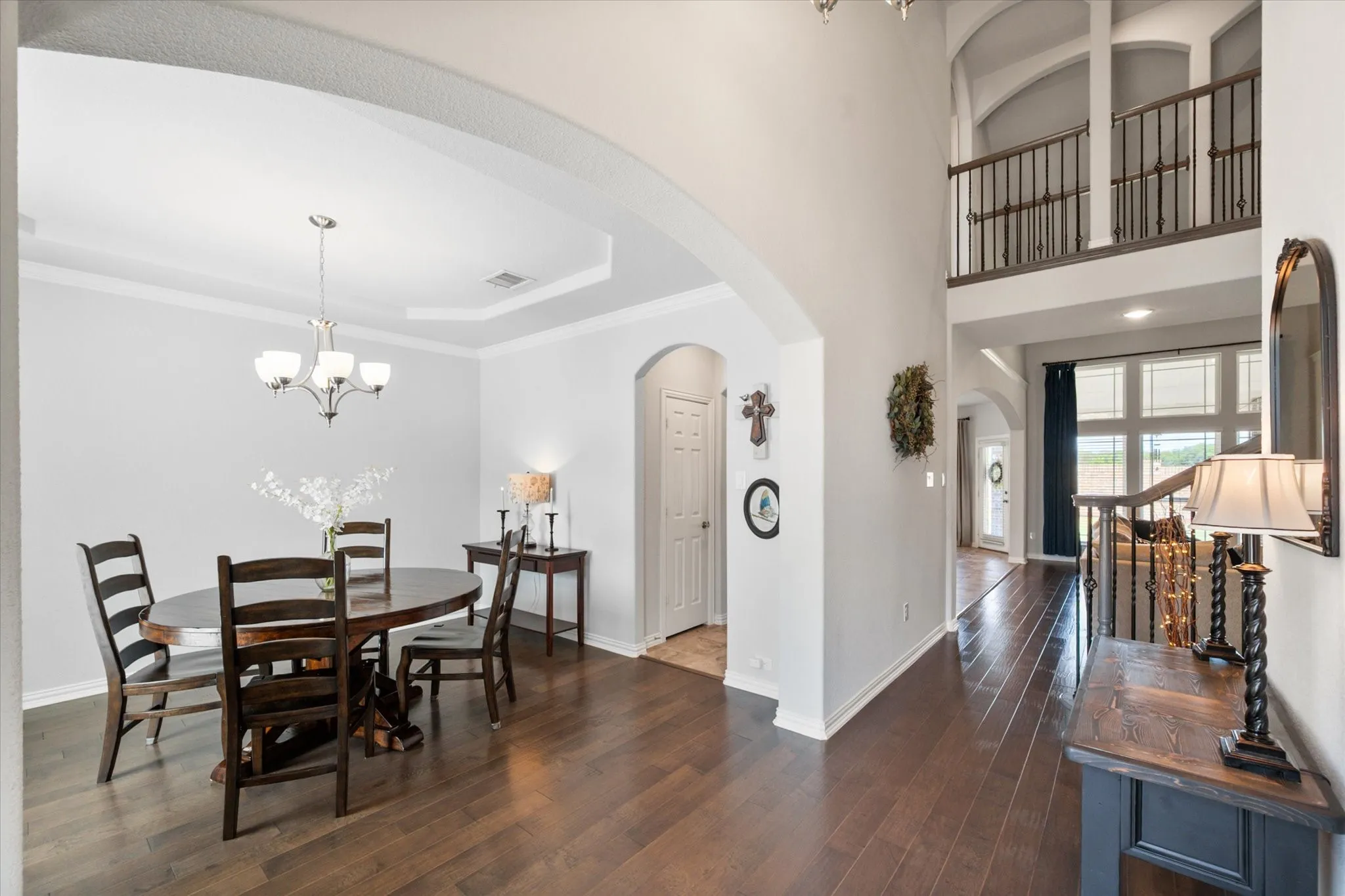 Single Family Residence For Sale in Tarrant County , 4401 De Bourgh Lane, Mansfield, Texas 76063, 5 Bedroom, 4 Bathroom, 2 Garage spaces, 3,667 Sqft, built in 2021, mls#21385072, Real Estate Agent in Mansfield, Homes For Sale in Tarrant county, Homes For Sale in Mansfield, Realtor in Mansfield Texas, Real Estate Brokerage Independent Realty Texas, Luminita Cordes Realtor
