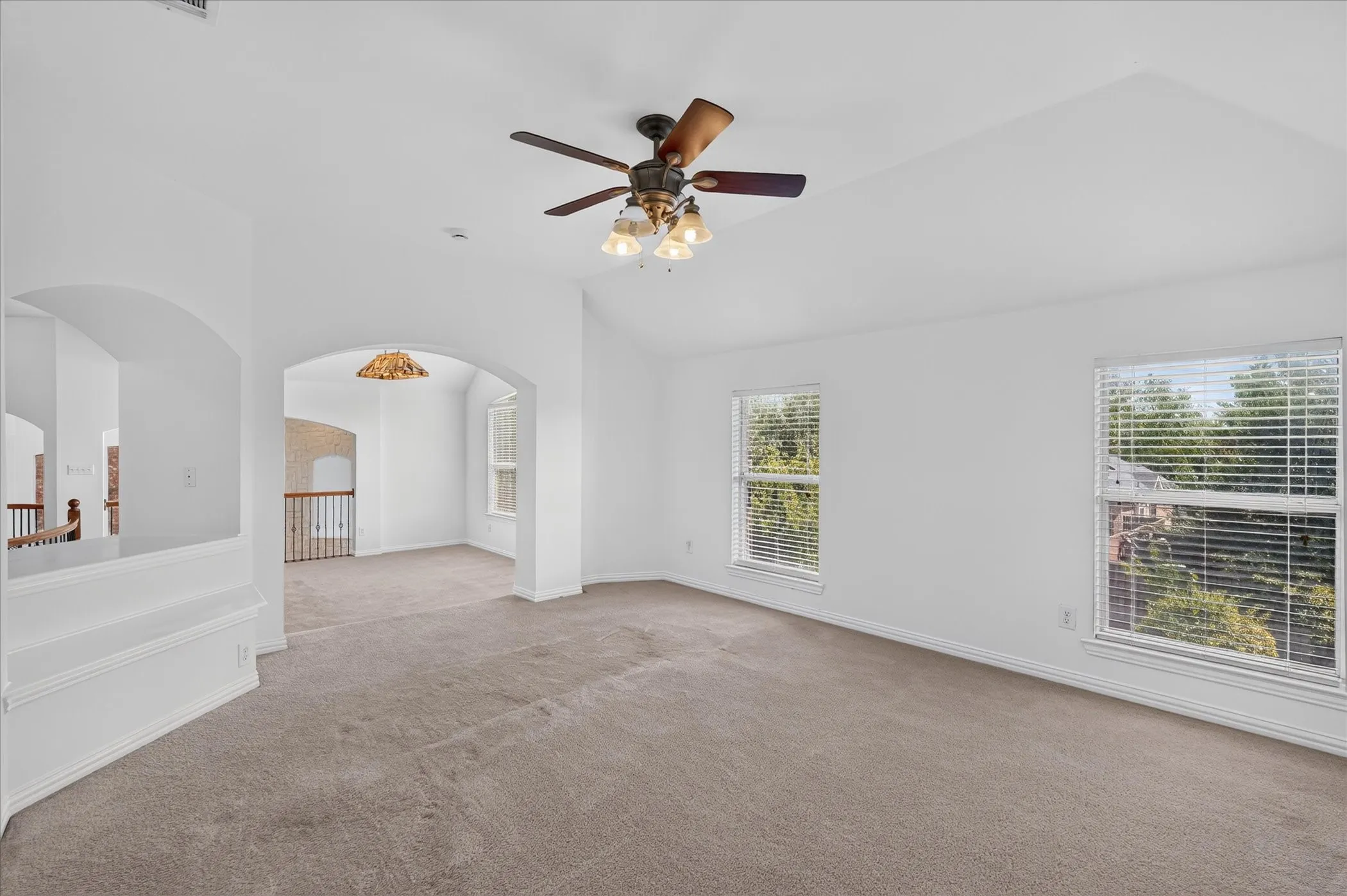 Single Family Residence For Rent in Dallas County , 10302 Fairway Vista Drive, Rowlett, Texas 75089, 5 Bedroom, 4 Bathroom, 2 Garage spaces, 3,814 Sqft, built in 2003, mls#21388244, Real Estate Agent in Rowlett, Homes For Rent in Dallas county, Homes For Rent in Rowlett, Realtor in Rowlett Texas, Real Estate Brokerage Independent Realty Texas, Luminita Cordes Realtor