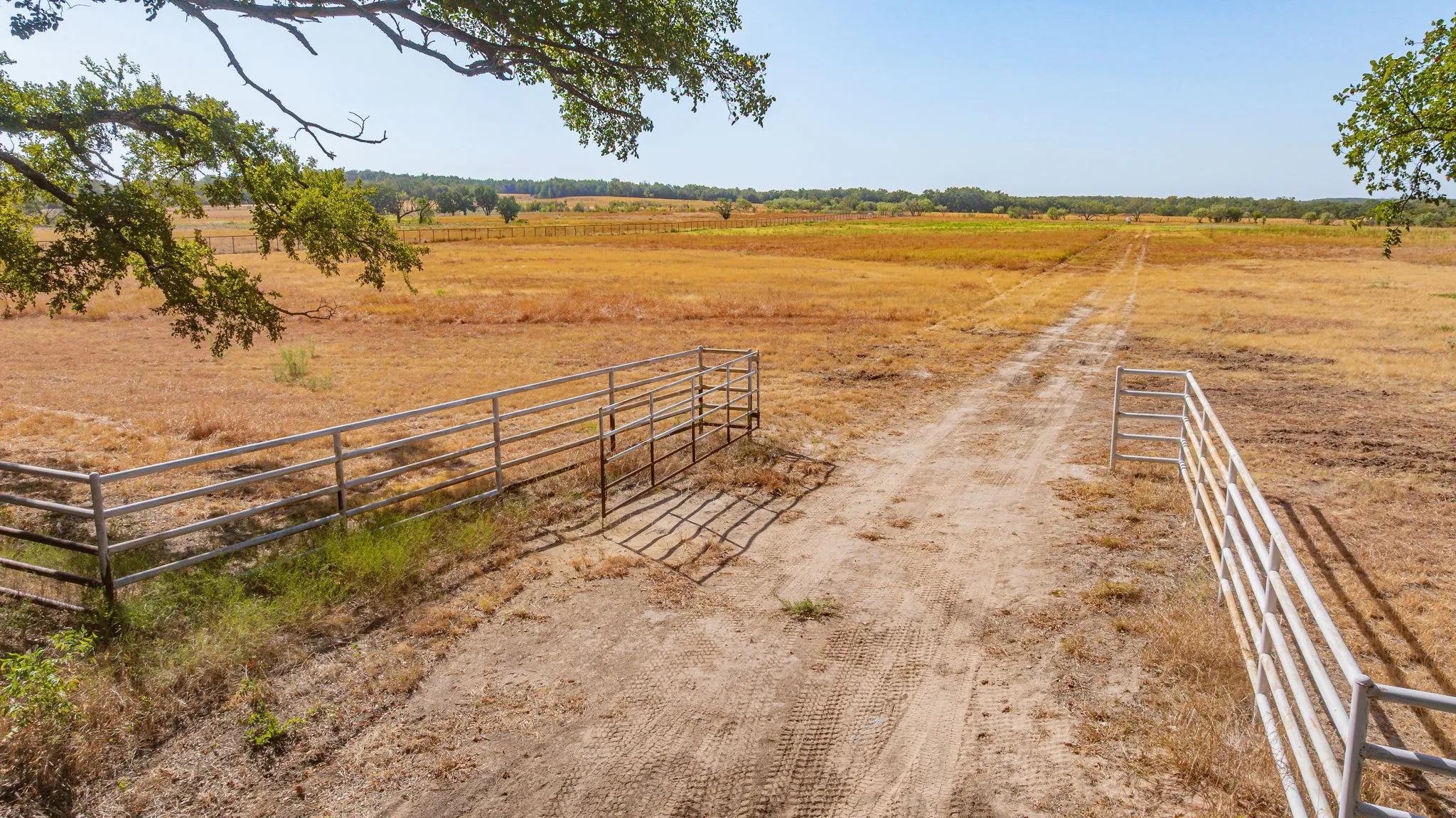 Unimproved Land For Sale in Hood County , 9931 Allison Court, Lipan, Texas 76462, 0, 0, Garage spaces, 0 Sqft, built in 0, mls#21388066, Real Estate Agent in Lipan, Homes For Sale in Hood county, Homes For Sale in Lipan, Realtor in Lipan Texas, Real Estate Brokerage Independent Realty Texas, Luminita Cordes Realtor