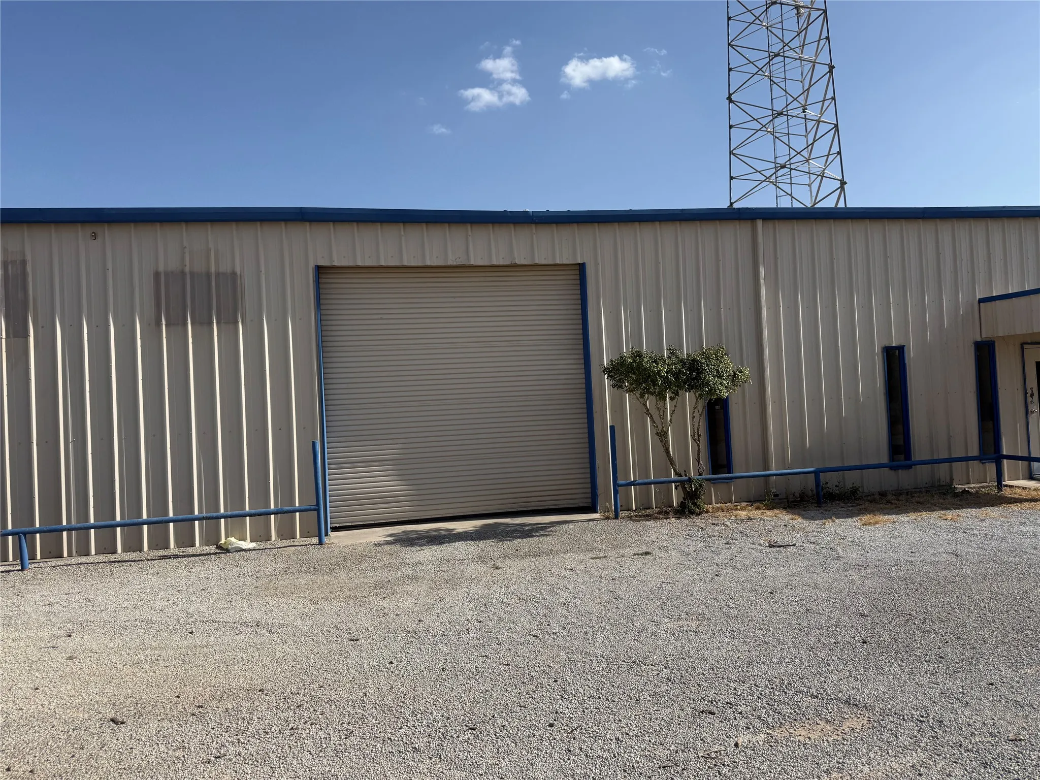 Warehouse For Sale in Brown County , 5050 Highway 67/377 N 377, Blanket, Texas 76802, 0, 0, Garage spaces, 0 Sqft, built in 1985, mls#21388247, Real Estate Agent in Blanket, Homes For Sale in Brown county, Homes For Sale in Blanket, Realtor in Blanket Texas, Real Estate Brokerage Independent Realty Texas, Luminita Cordes Realtor