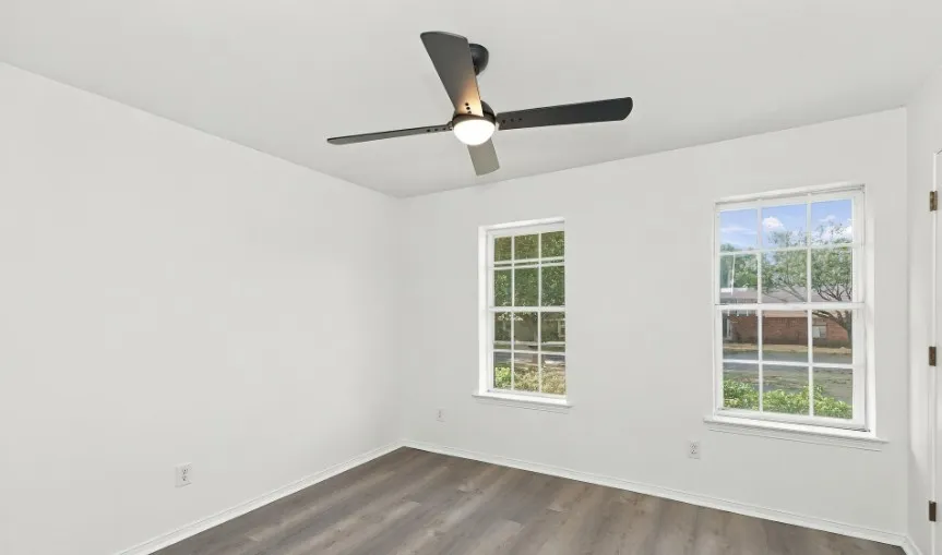 Single Family Residence For Rent in Collin County , 8248 Bobwhite Drive, Frisco, Texas 75034, 4 Bedroom, 2 Bathroom, 2 Garage spaces, 1,851 Sqft, built in 1973, mls#21388249, Real Estate Agent in Frisco, Homes For Rent in Collin county, Homes For Rent in Frisco, Realtor in Frisco Texas, Real Estate Brokerage Independent Realty Texas, Luminita Cordes Realtor