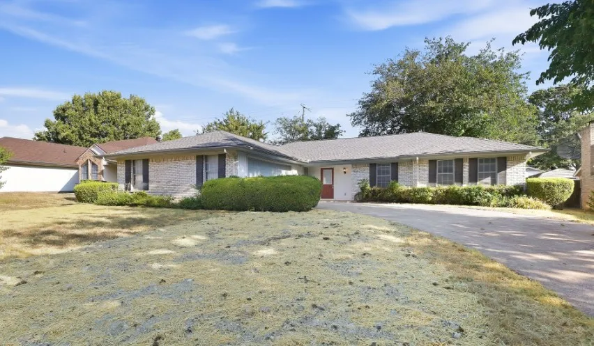 Single Family Residence For Rent in Collin County , 8248 Bobwhite Drive, Frisco, Texas 75034, 4 Bedroom, 2 Bathroom, 2 Garage spaces, 1,851 Sqft, built in 1973, mls#21388249, Real Estate Agent in Frisco, Homes For Rent in Collin county, Homes For Rent in Frisco, Realtor in Frisco Texas, Real Estate Brokerage Independent Realty Texas, Luminita Cordes Realtor