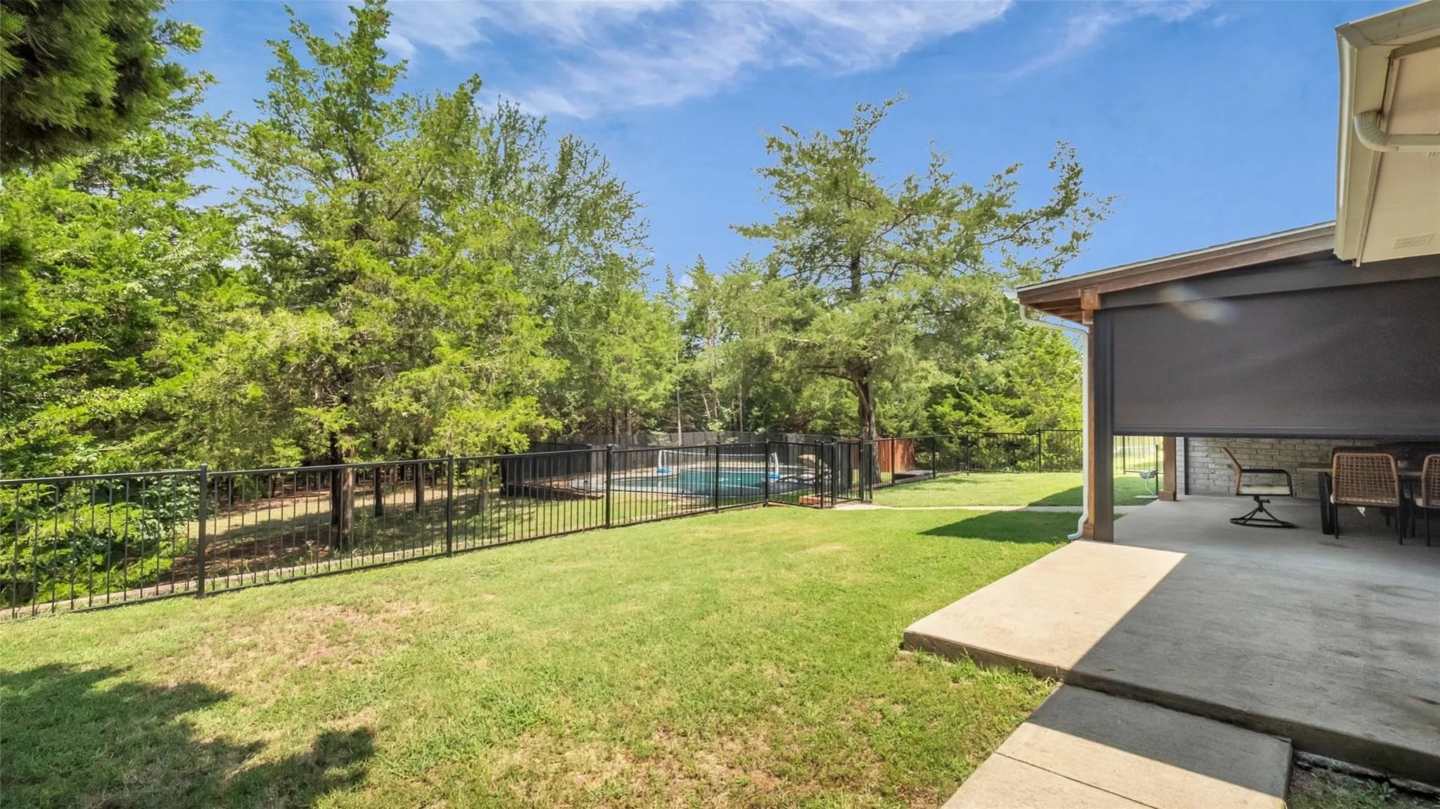 Single Family Residence For Sale in Grayson County , 1011 Sister Grove Road, Van Alstyne, Texas 75495, 3 Bedroom, 2 Bathroom, Garage spaces, 1,877 Sqft, built in 2006, mls#21388251, Real Estate Agent in Van Alstyne, Homes For Sale in Grayson county, Homes For Sale in Van Alstyne, Realtor in Van Alstyne Texas, Real Estate Brokerage Independent Realty Texas, Luminita Cordes Realtor