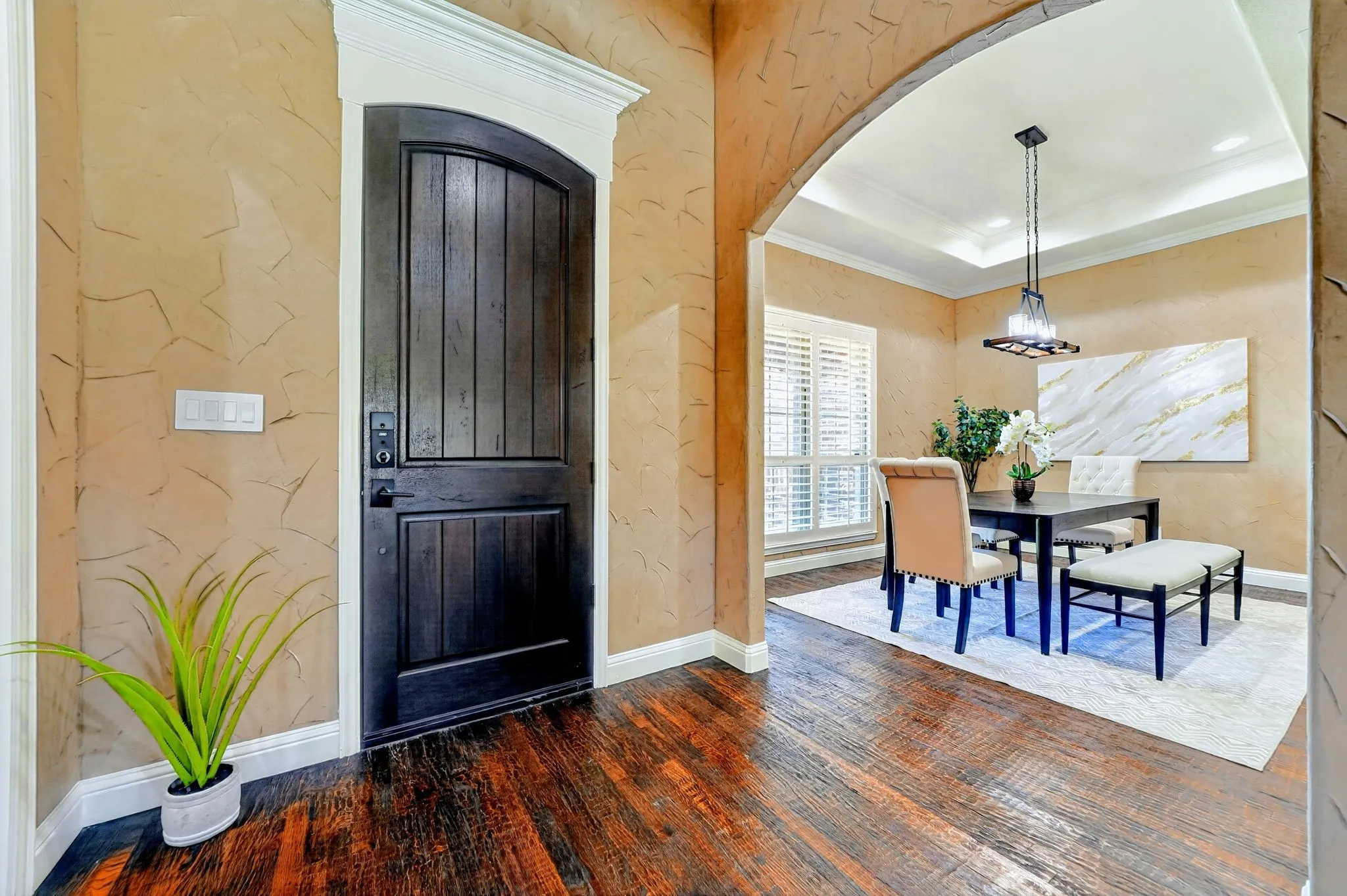 Single Family Residence For Sale in Hunt County , 2214 Buck Court, Caddo Mills, Texas 75135, 3 Bedroom, 4 Bathroom, 4 Garage spaces, 2,860 Sqft, built in 2016, mls#21388238, Real Estate Agent in Caddo Mills, Homes For Sale in Hunt county, Homes For Sale in Caddo Mills, Realtor in Caddo Mills Texas, Real Estate Brokerage Independent Realty Texas, Luminita Cordes Realtor