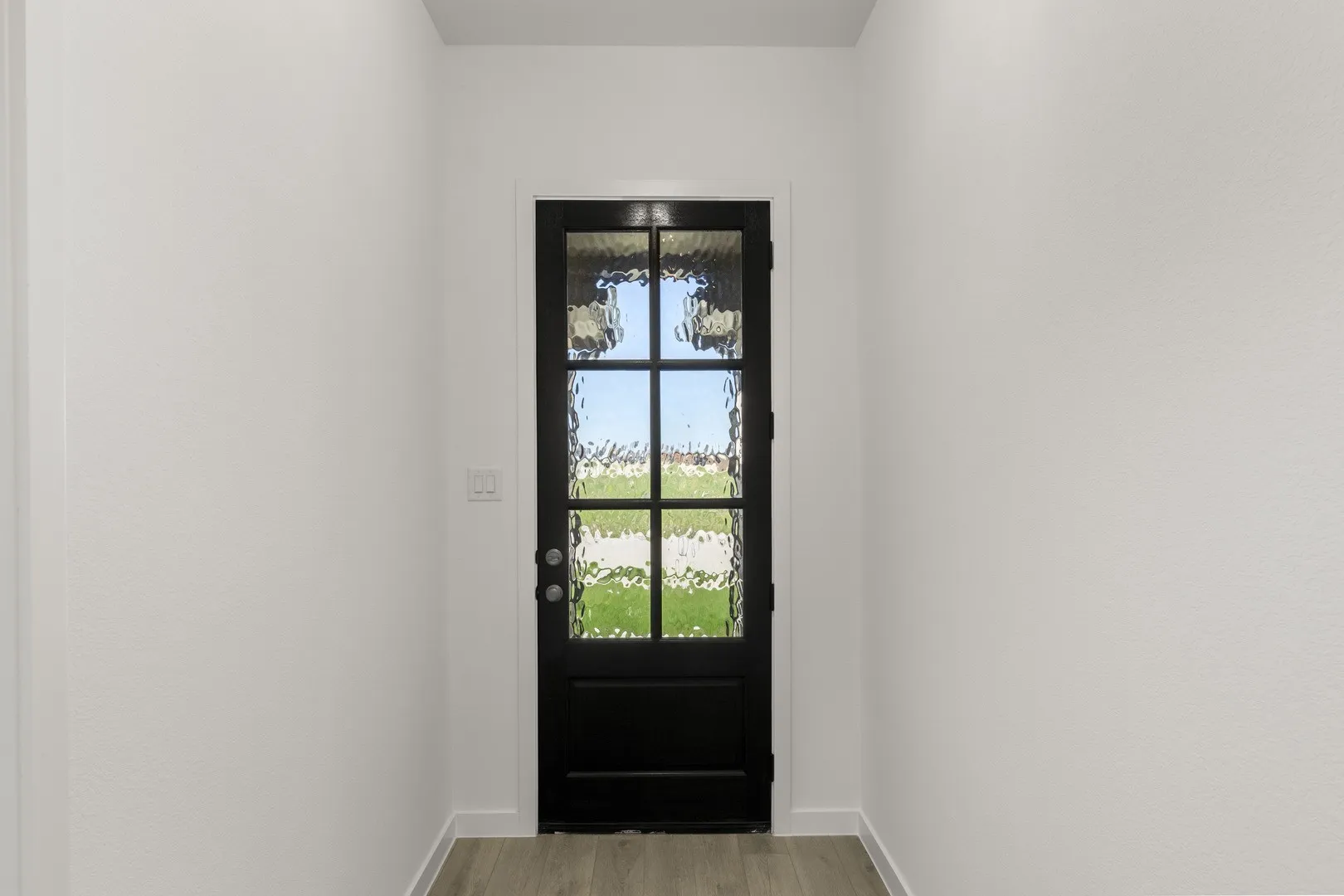 03. 1408 Eagle Meadow - Entry