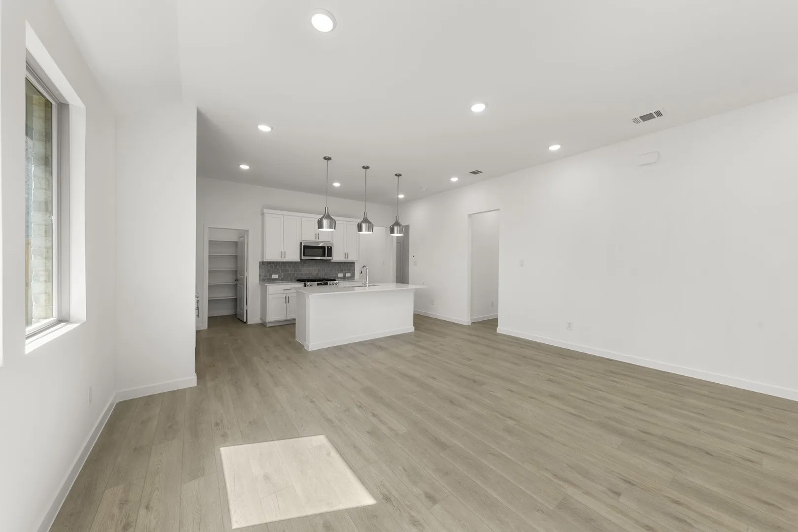 15. 1408 Eagle Meadow - Dining (2)