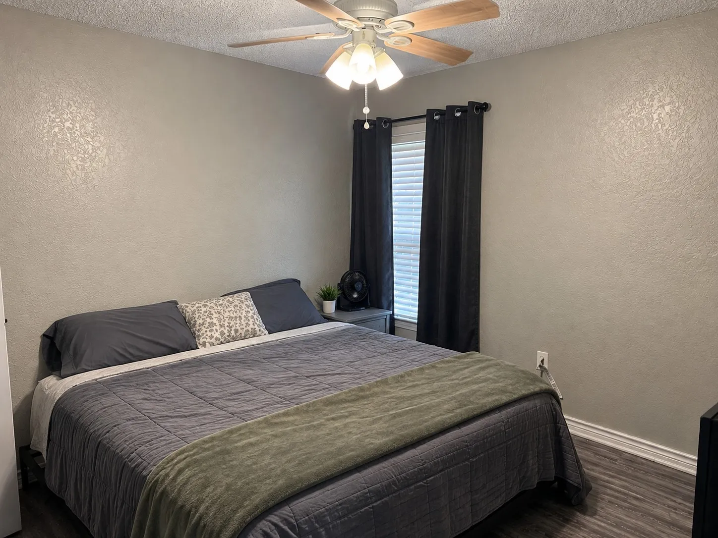 Duplex For Sale in Tarrant County , 2432 Windy Pine Lane, Arlington, Texas 76015, 5 Bedroom, 3 Bathroom, Garage spaces, 0 Sqft, built in 1982, mls#21374681, Real Estate Agent in Arlington, Homes For Sale in Tarrant county, Homes For Sale in Arlington, Realtor in Arlington Texas, Real Estate Brokerage Independent Realty Texas, Luminita Cordes Realtor
