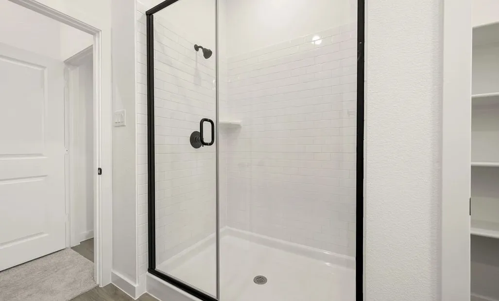 Primary Bathroom Representative Photo featuring the Oxford Collection
