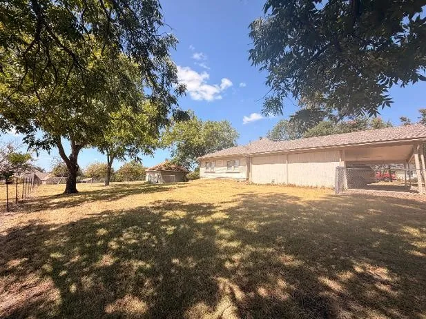 Single Family Residence For Rent in Kaufman County , 310 W Church Street A, Forney, Texas 75126, 2 Bedroom, 2 Bathroom, Garage spaces, 1,776 Sqft, built in 1915, mls#21387451, Real Estate Agent in Forney, Homes For Rent in Kaufman county, Homes For Rent in Forney, Realtor in Forney Texas, Real Estate Brokerage Independent Realty Texas, Luminita Cordes Realtor