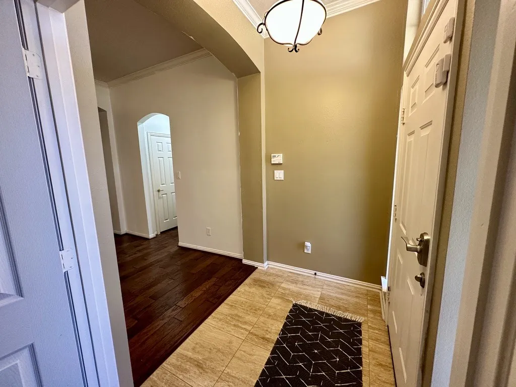 Single Family Residence For Rent in Collin County , 2013 Saint Anne Drive, Allen, Texas 75013, 3 Bedroom, 2 Bathroom, 2 Garage spaces, 1,871 Sqft, built in 1999, mls#21383234, Real Estate Agent in Allen, Homes For Rent in Collin county, Homes For Rent in Allen, Realtor in Allen Texas, Real Estate Brokerage Independent Realty Texas, Luminita Cordes Realtor