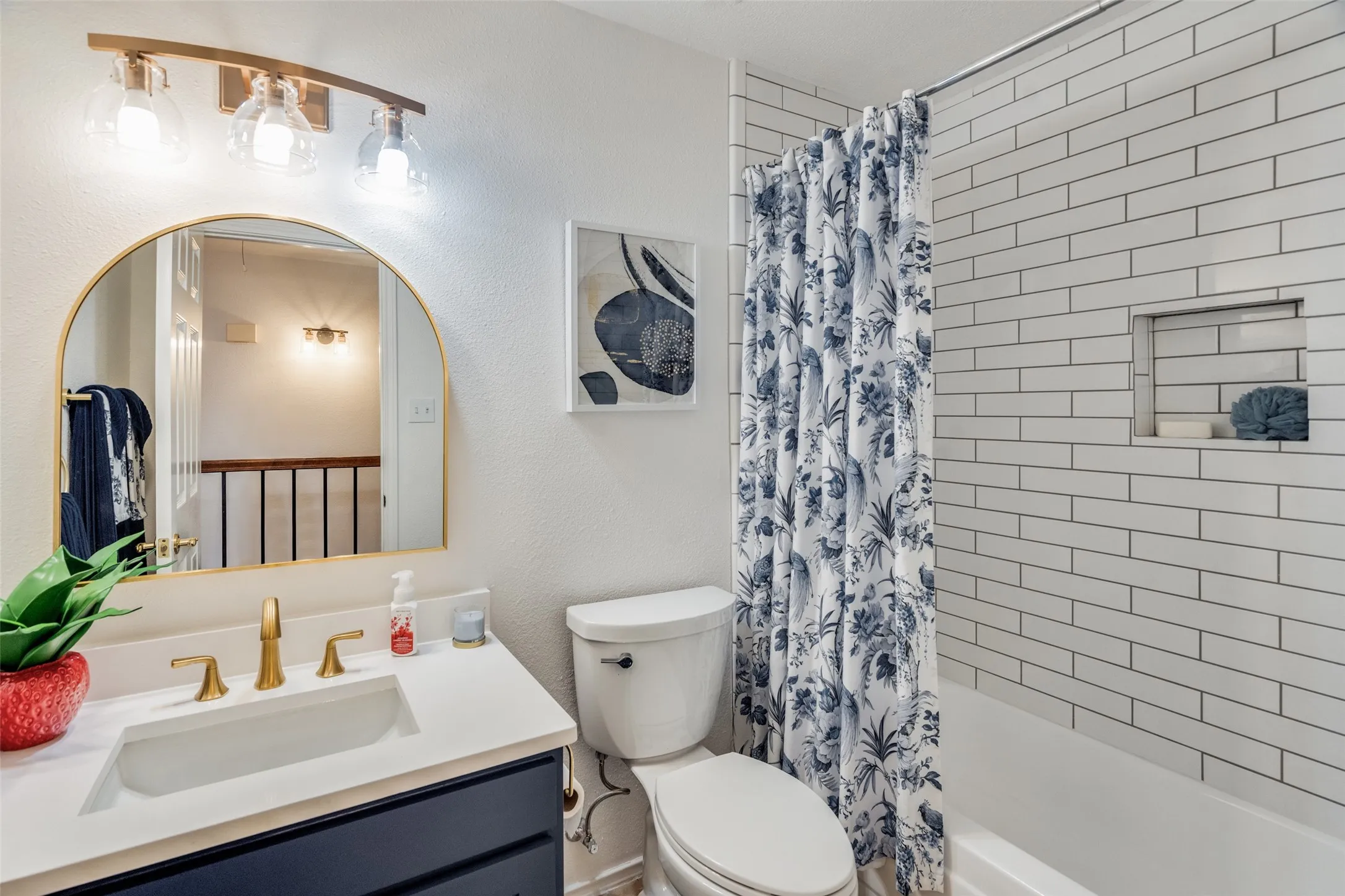 Beautifully Updated Secondary Bathroom