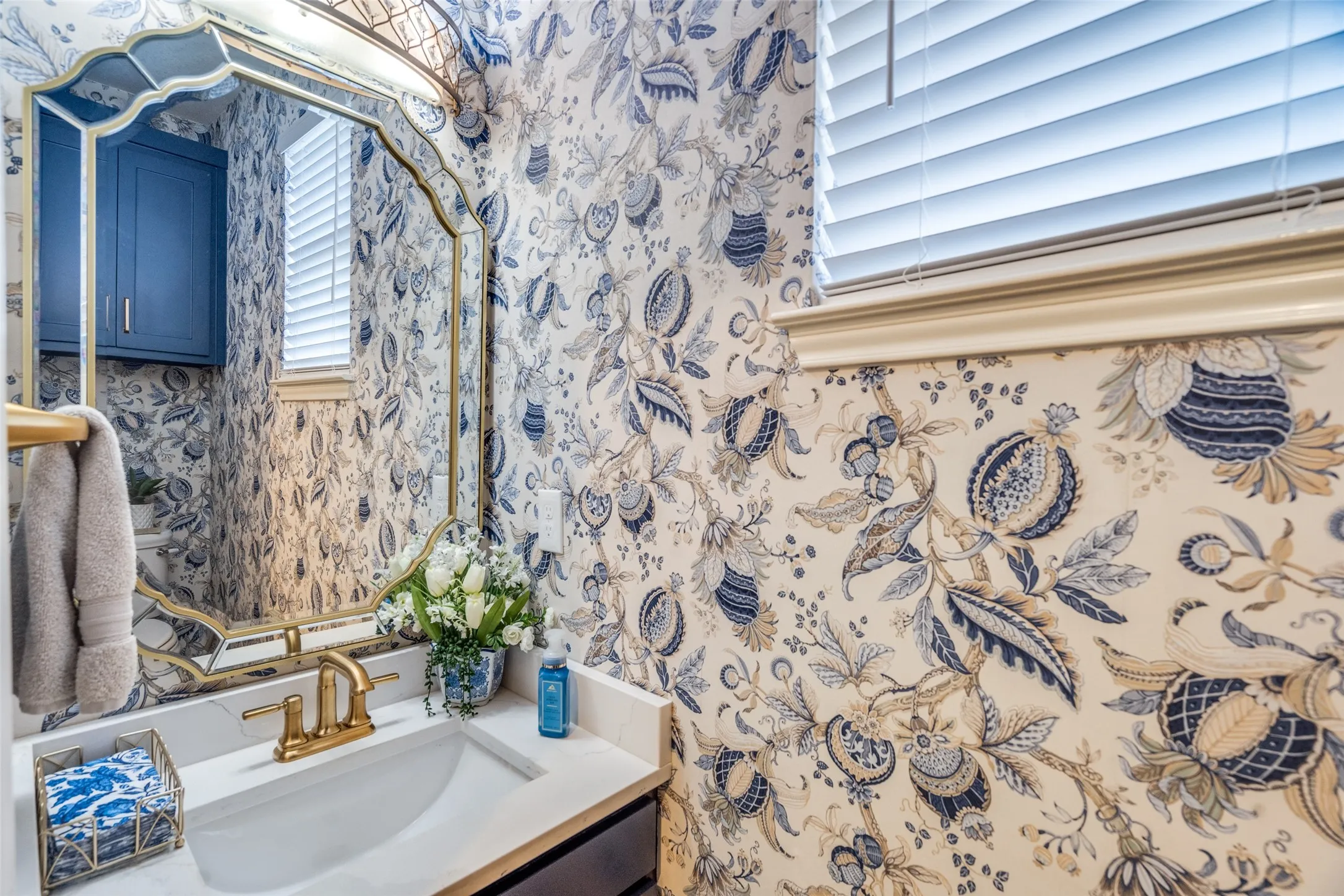 Beautifully Updated Half Bathroom