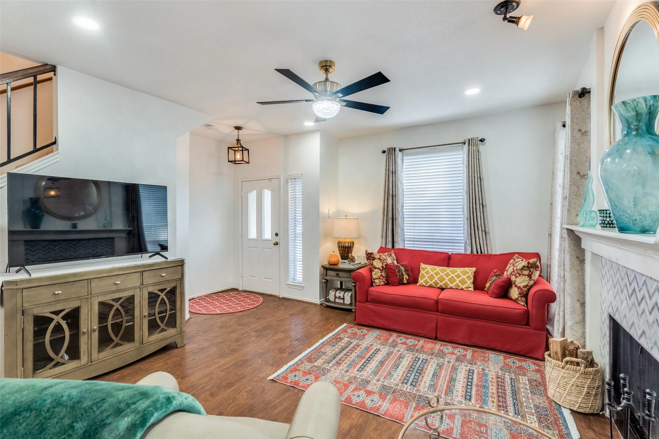 Beautifully Updated Family Room