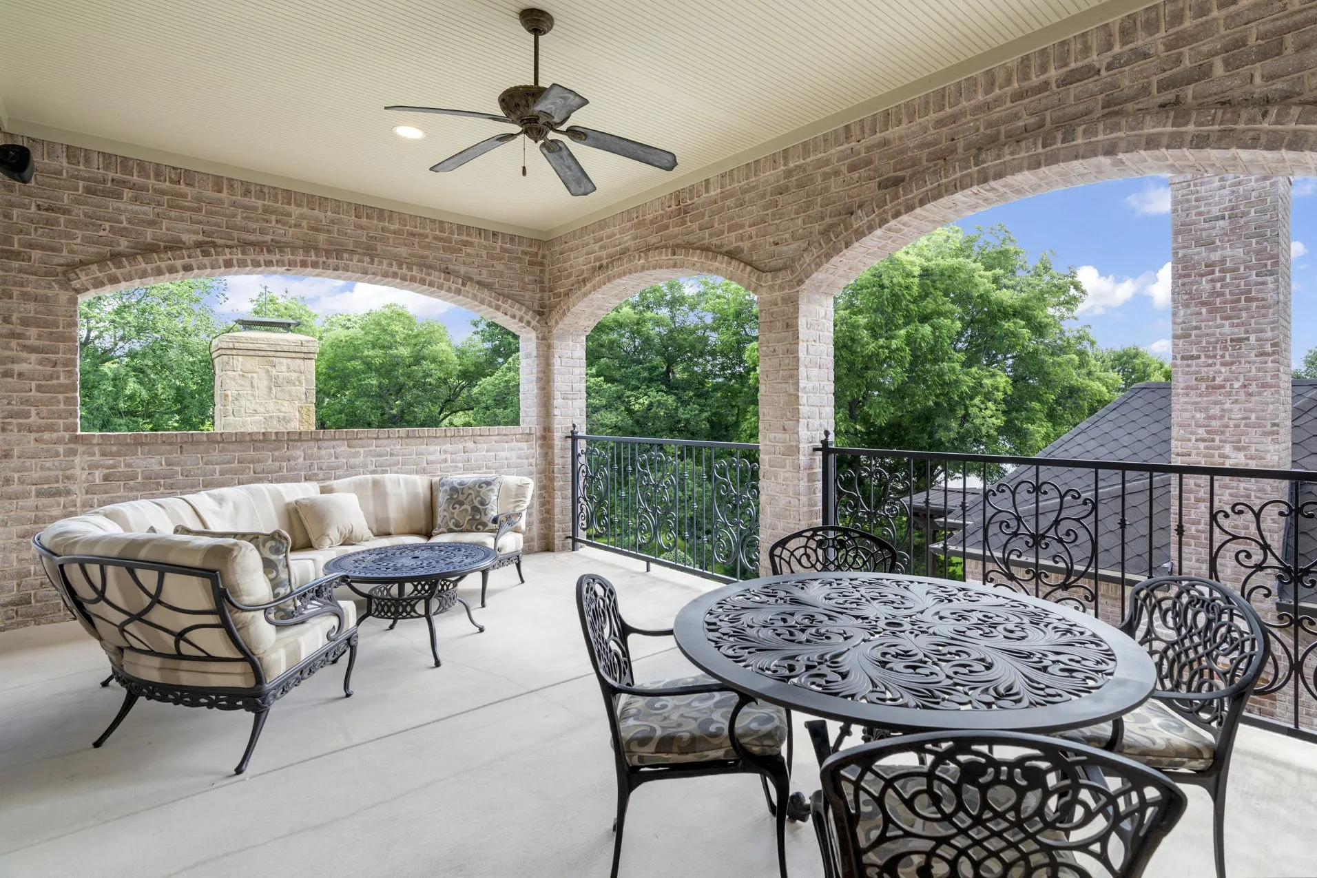 Single Family Residence For Sale in Tarrant County , 1430 Eagle Bend, Southlake, Texas 76092, 5 Bedroom, 8 Bathroom, 4 Garage spaces, 8,935 Sqft, built in 2005, mls#21388182, Real Estate Agent in Southlake, Homes For Sale in Tarrant county, Homes For Sale in Southlake, Realtor in Southlake Texas, Real Estate Brokerage Independent Realty Texas, Luminita Cordes Realtor