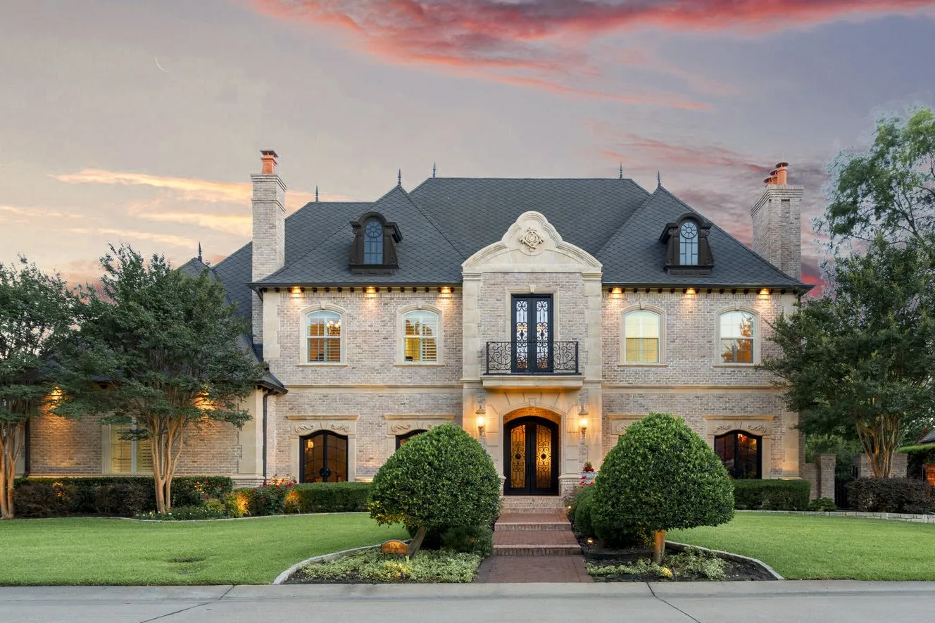 Single Family Residence For Sale in Tarrant County , 1430 Eagle Bend, Southlake, Texas 76092, 5 Bedroom, 8 Bathroom, 4 Garage spaces, 8,935 Sqft, built in 2005, mls#21388182, Real Estate Agent in Southlake, Homes For Sale in Tarrant county, Homes For Sale in Southlake, Realtor in Southlake Texas, Real Estate Brokerage Independent Realty Texas, Luminita Cordes Realtor