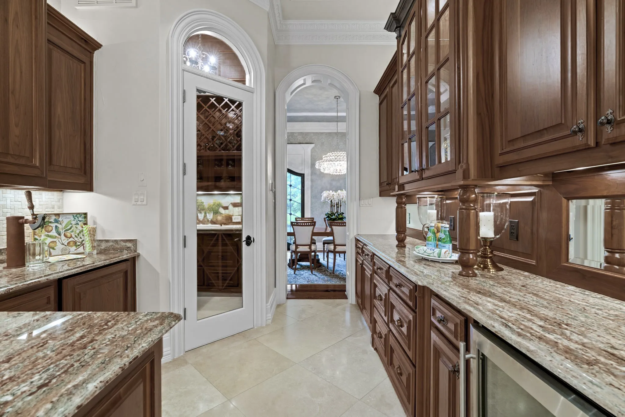 Single Family Residence For Sale in Tarrant County , 1430 Eagle Bend, Southlake, Texas 76092, 5 Bedroom, 8 Bathroom, 4 Garage spaces, 8,935 Sqft, built in 2005, mls#21388182, Real Estate Agent in Southlake, Homes For Sale in Tarrant county, Homes For Sale in Southlake, Realtor in Southlake Texas, Real Estate Brokerage Independent Realty Texas, Luminita Cordes Realtor