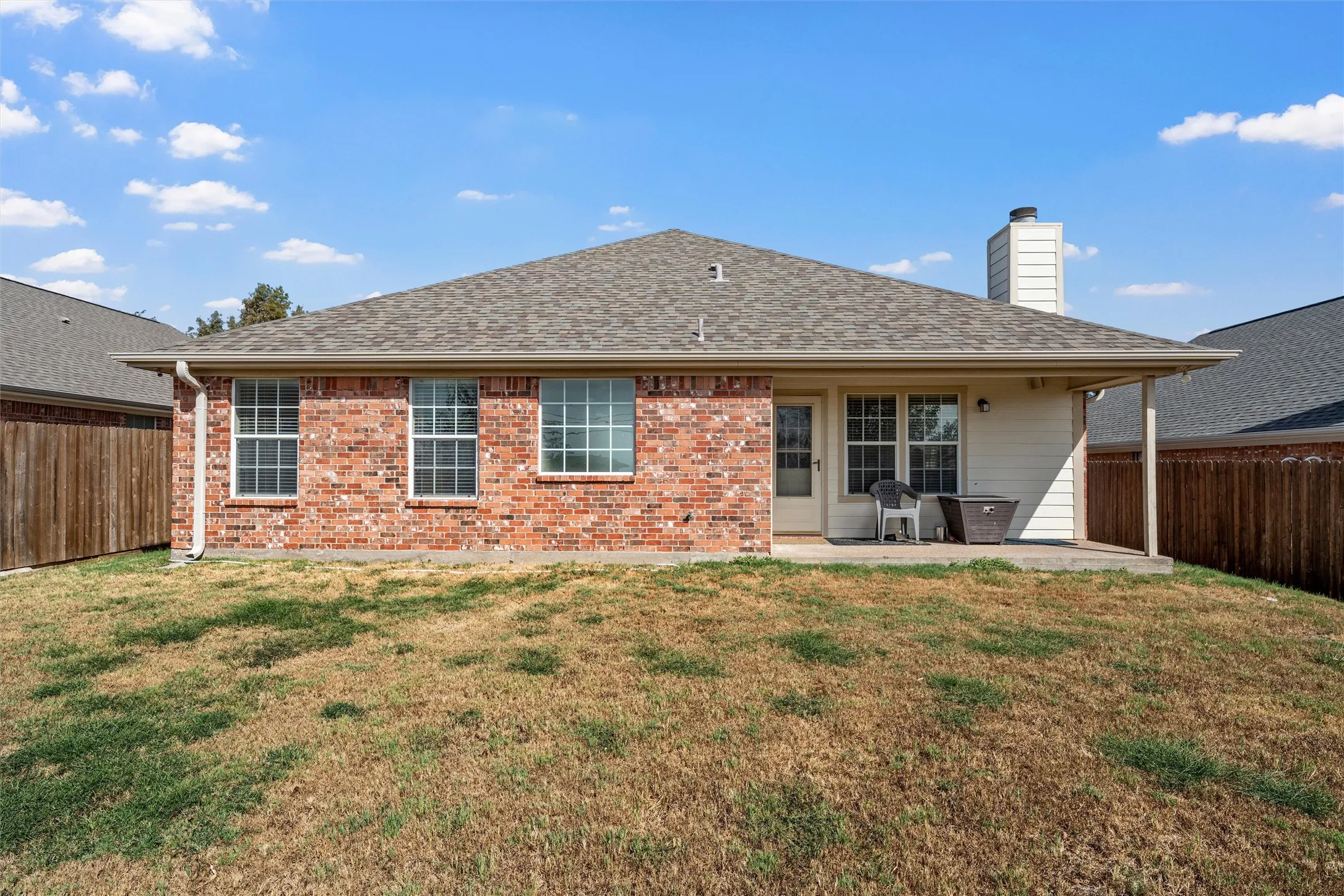 Single Family Residence For Sale in Mc Lennan County , 2541 Massey Lane, Robinson, Texas 76706, 3 Bedroom, 2 Bathroom, 2 Garage spaces, 1,732 Sqft, built in 2007, mls#21388277, Real Estate Agent in Robinson, Homes For Sale in Mc Lennan county, Homes For Sale in Robinson, Realtor in Robinson Texas, Real Estate Brokerage Independent Realty Texas, Luminita Cordes Realtor