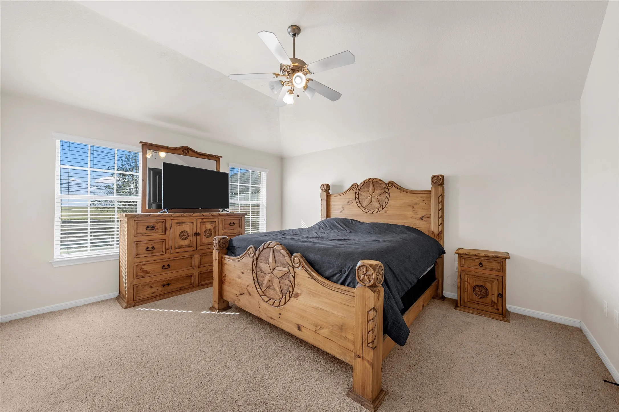 Single Family Residence For Sale in Mc Lennan County , 2541 Massey Lane, Robinson, Texas 76706, 3 Bedroom, 2 Bathroom, 2 Garage spaces, 1,732 Sqft, built in 2007, mls#21388277, Real Estate Agent in Robinson, Homes For Sale in Mc Lennan county, Homes For Sale in Robinson, Realtor in Robinson Texas, Real Estate Brokerage Independent Realty Texas, Luminita Cordes Realtor