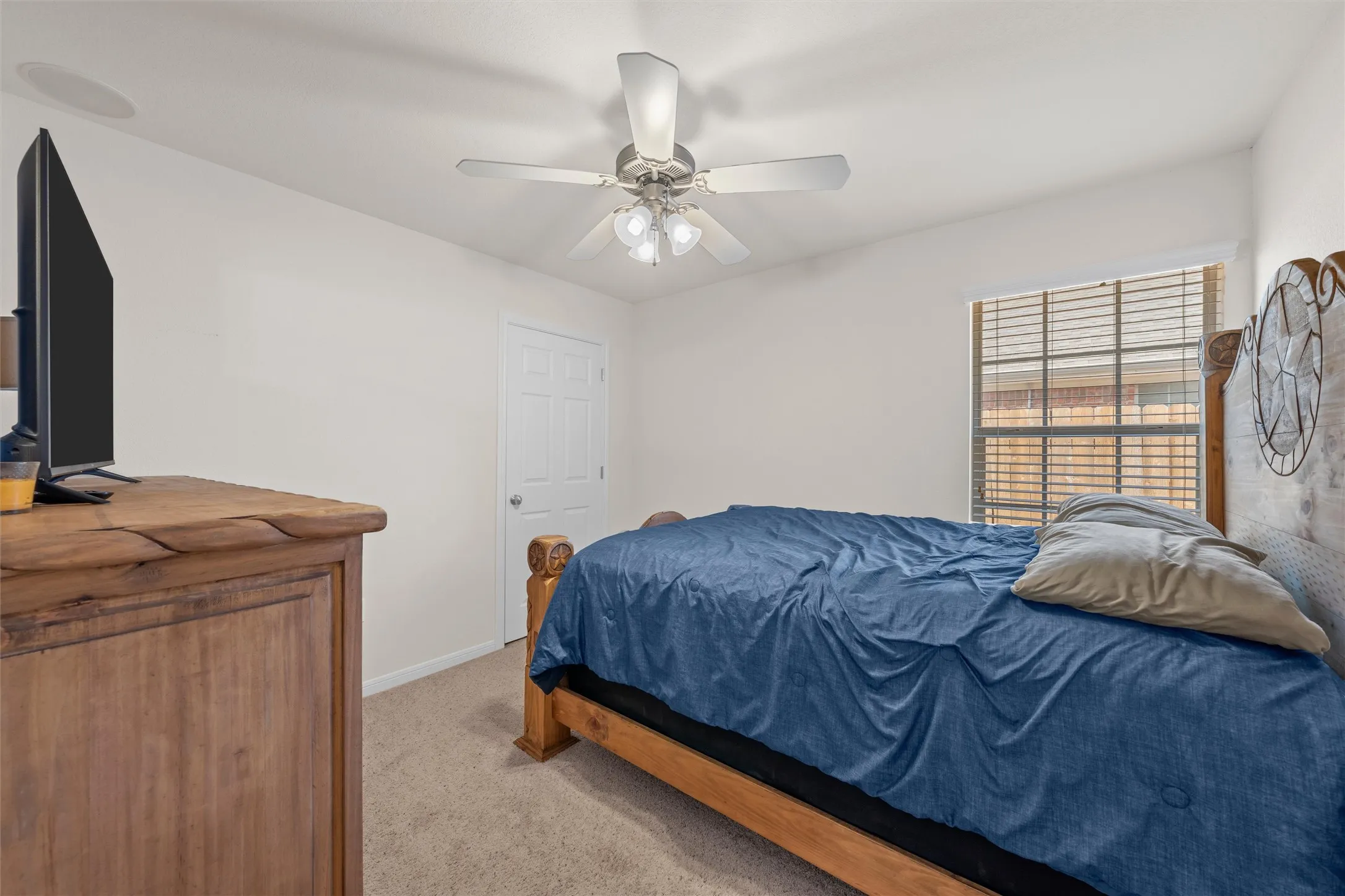 Single Family Residence For Sale in Mc Lennan County , 2541 Massey Lane, Robinson, Texas 76706, 3 Bedroom, 2 Bathroom, 2 Garage spaces, 1,732 Sqft, built in 2007, mls#21388277, Real Estate Agent in Robinson, Homes For Sale in Mc Lennan county, Homes For Sale in Robinson, Realtor in Robinson Texas, Real Estate Brokerage Independent Realty Texas, Luminita Cordes Realtor
