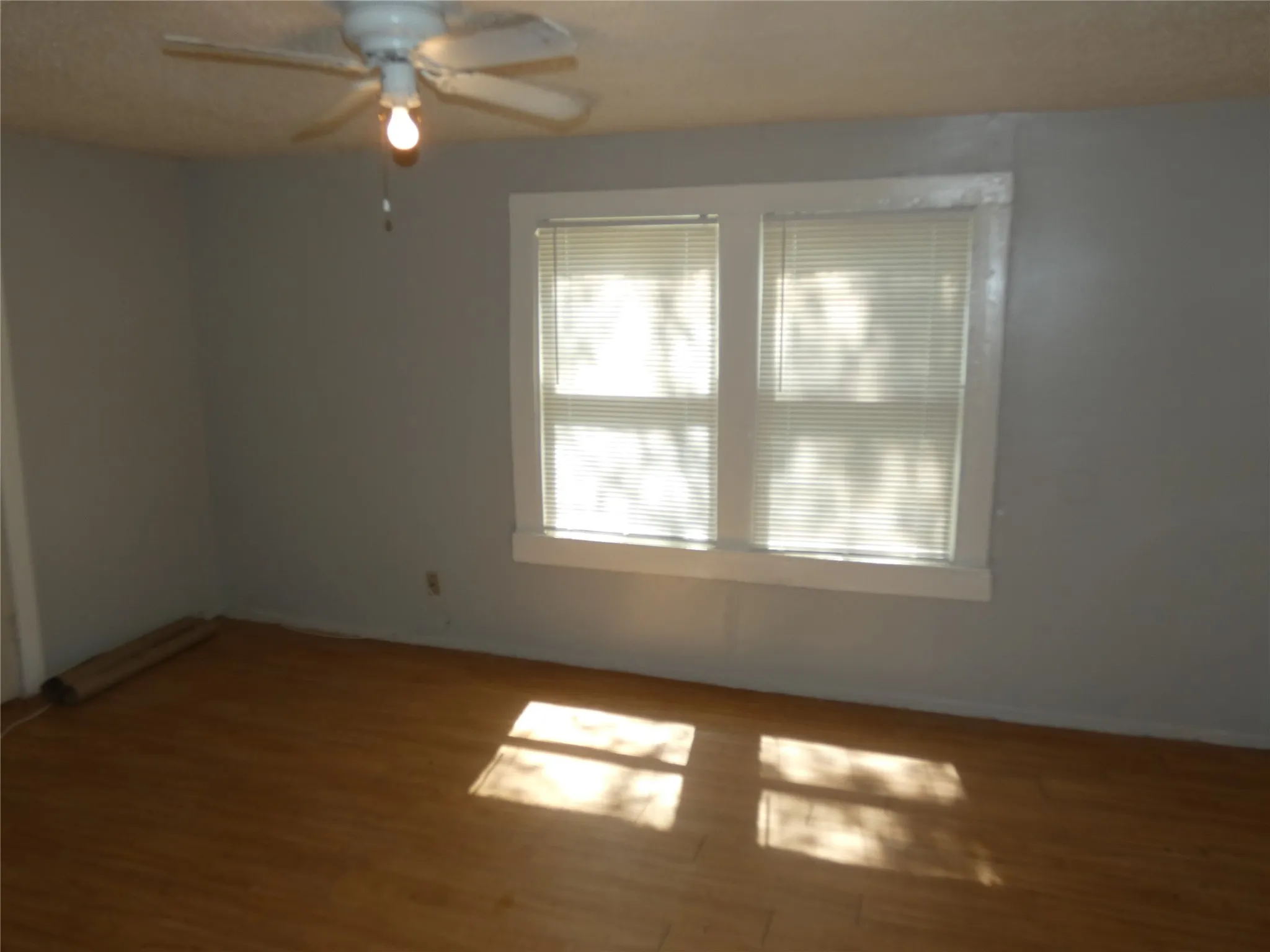 Single Family Residence For Rent in Taylor County , 1241 Houston Street, Abilene, Texas 79601, 3 Bedroom, 2 Bathroom, Garage spaces, 1,296 Sqft, built in 1952, mls#21388300, Real Estate Agent in Abilene, Homes For Rent in Taylor county, Homes For Rent in Abilene, Realtor in Abilene Texas, Real Estate Brokerage Independent Realty Texas, Luminita Cordes Realtor