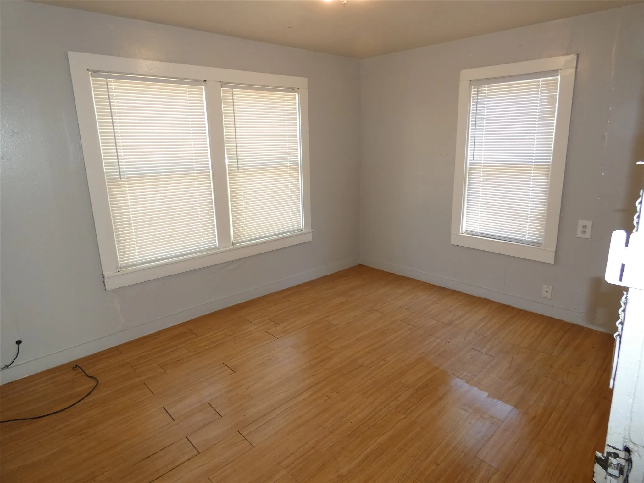 Single Family Residence For Rent in Taylor County , 1241 Houston Street, Abilene, Texas 79601, 3 Bedroom, 2 Bathroom, Garage spaces, 1,296 Sqft, built in 1952, mls#21388300, Real Estate Agent in Abilene, Homes For Rent in Taylor county, Homes For Rent in Abilene, Realtor in Abilene Texas, Real Estate Brokerage Independent Realty Texas, Luminita Cordes Realtor