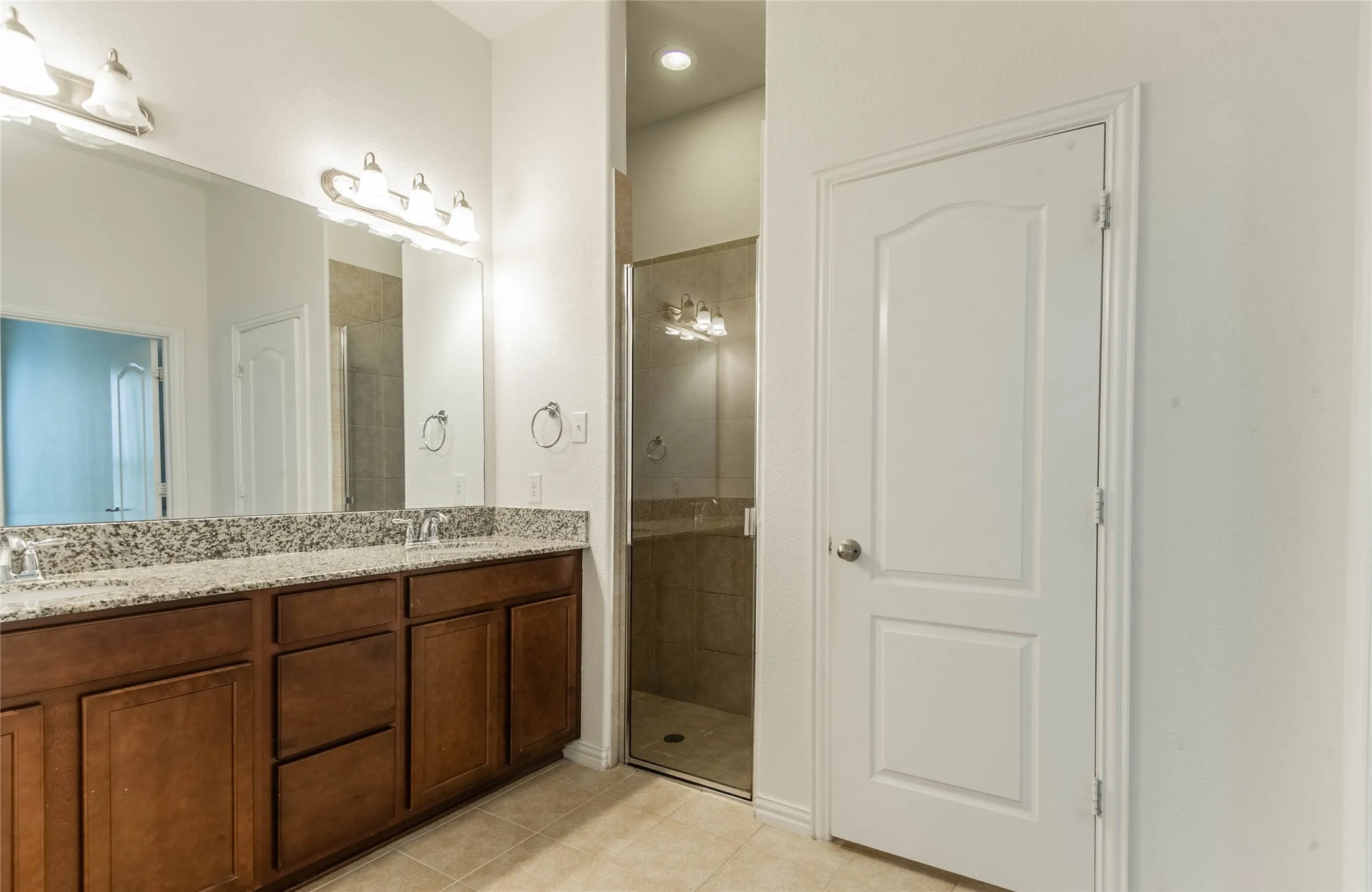 Single Family Residence For Rent in Collin County , 1404 Suttonview Drive, Mc Kinney, Texas 75071, 4 Bedroom, 2 Bathroom, 2 Garage spaces, 2,045 Sqft, built in 2016, mls#21388261, Real Estate Agent in Mc Kinney, Homes For Rent in Collin county, Homes For Rent in Mc Kinney, Realtor in Mc Kinney Texas, Real Estate Brokerage Independent Realty Texas, Luminita Cordes Realtor