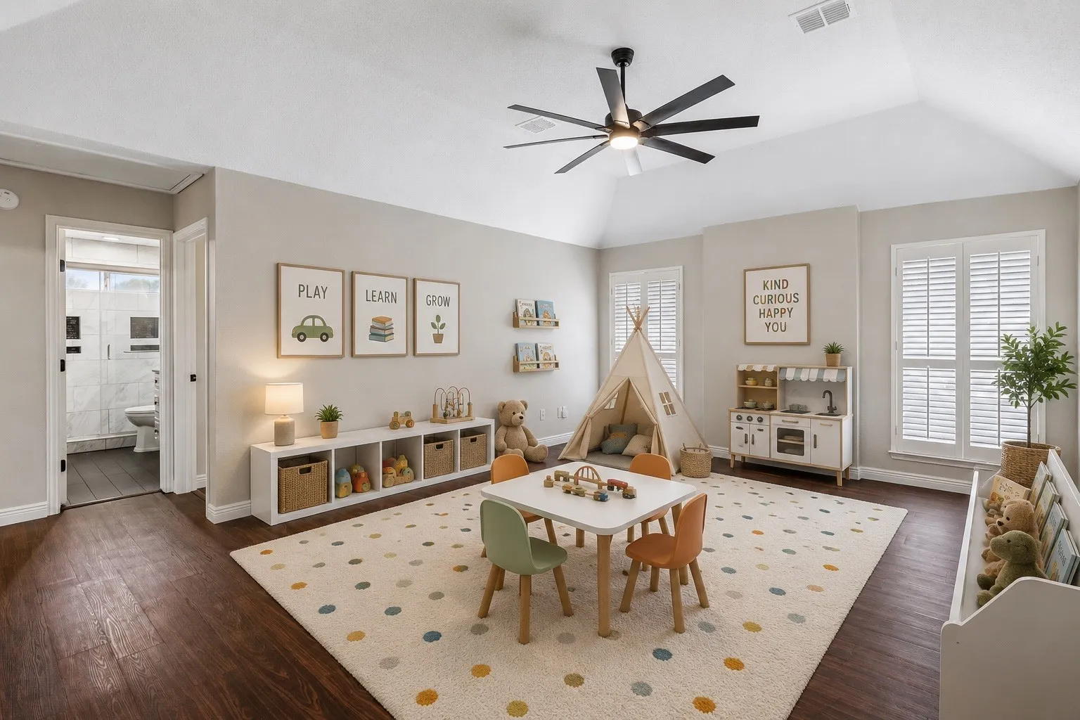 Single Family Residence For Sale in Collin County , 8212 Steamers Lane, Frisco, Texas 75035, 4 Bedroom, 3 Bathroom, 2 Garage spaces, 2,578 Sqft, built in 1994, mls#21388302, Real Estate Agent in Frisco, Homes For Sale in Collin county, Homes For Sale in Frisco, Realtor in Frisco Texas, Real Estate Brokerage Independent Realty Texas, Luminita Cordes Realtor